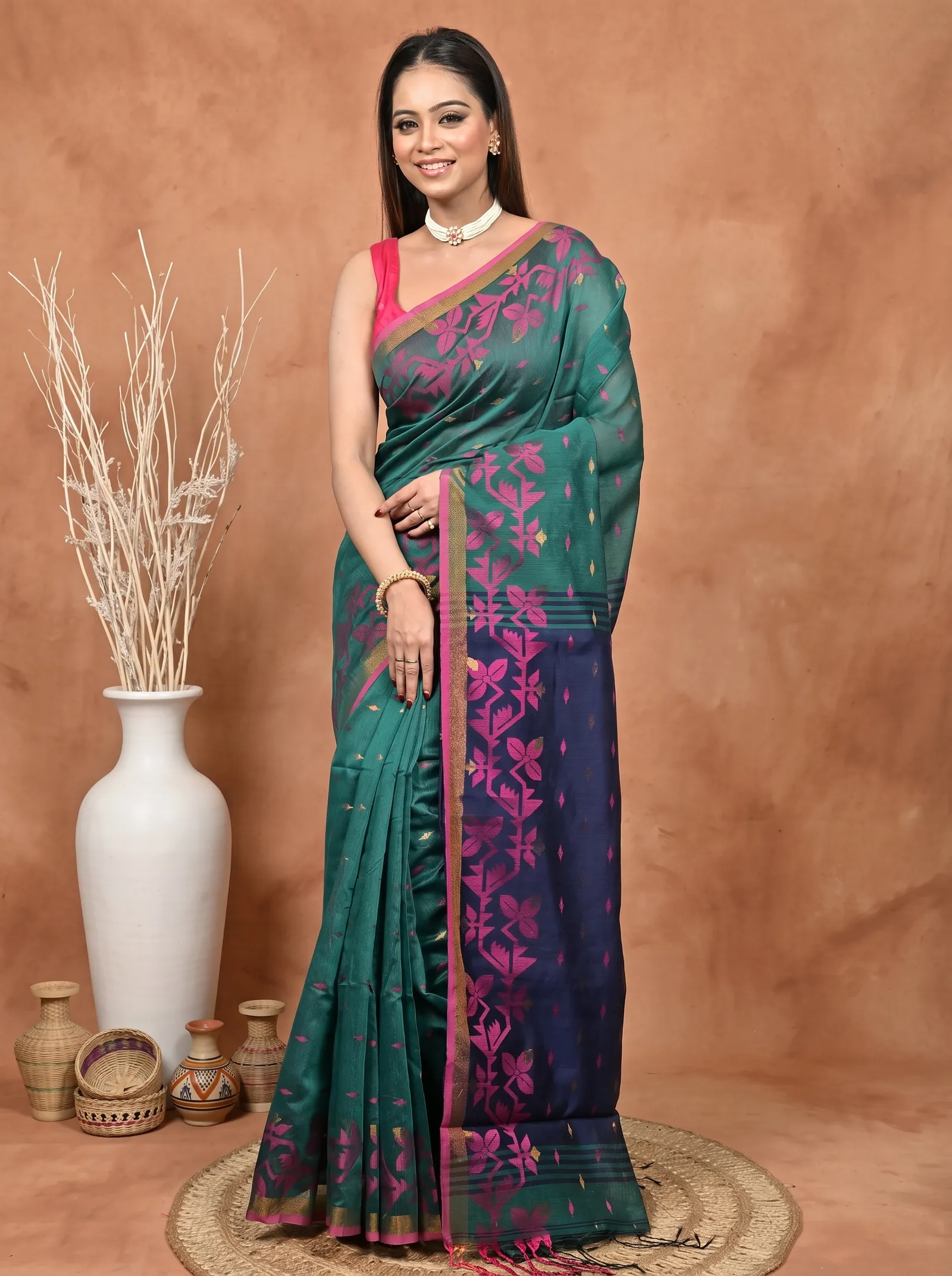 DipDiya Cotton Blend  Traditional Bengali Dark Green Artisan Crafted Parvon Kanjivaram Silk Saree