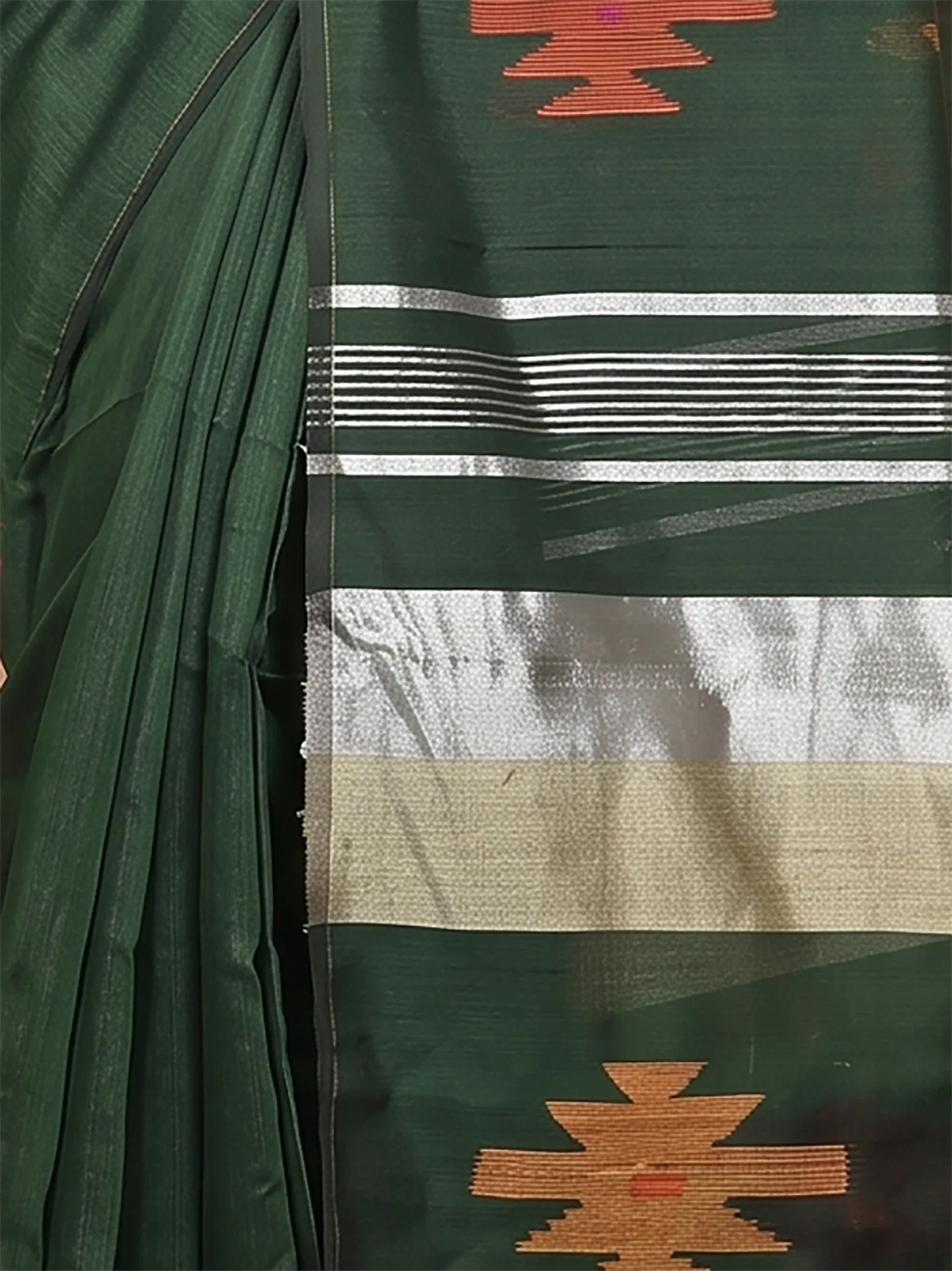 DipDiya Cotton Blend  Traditional Bengali Dark Green Artisan Crafted Soulik Handloom Saree