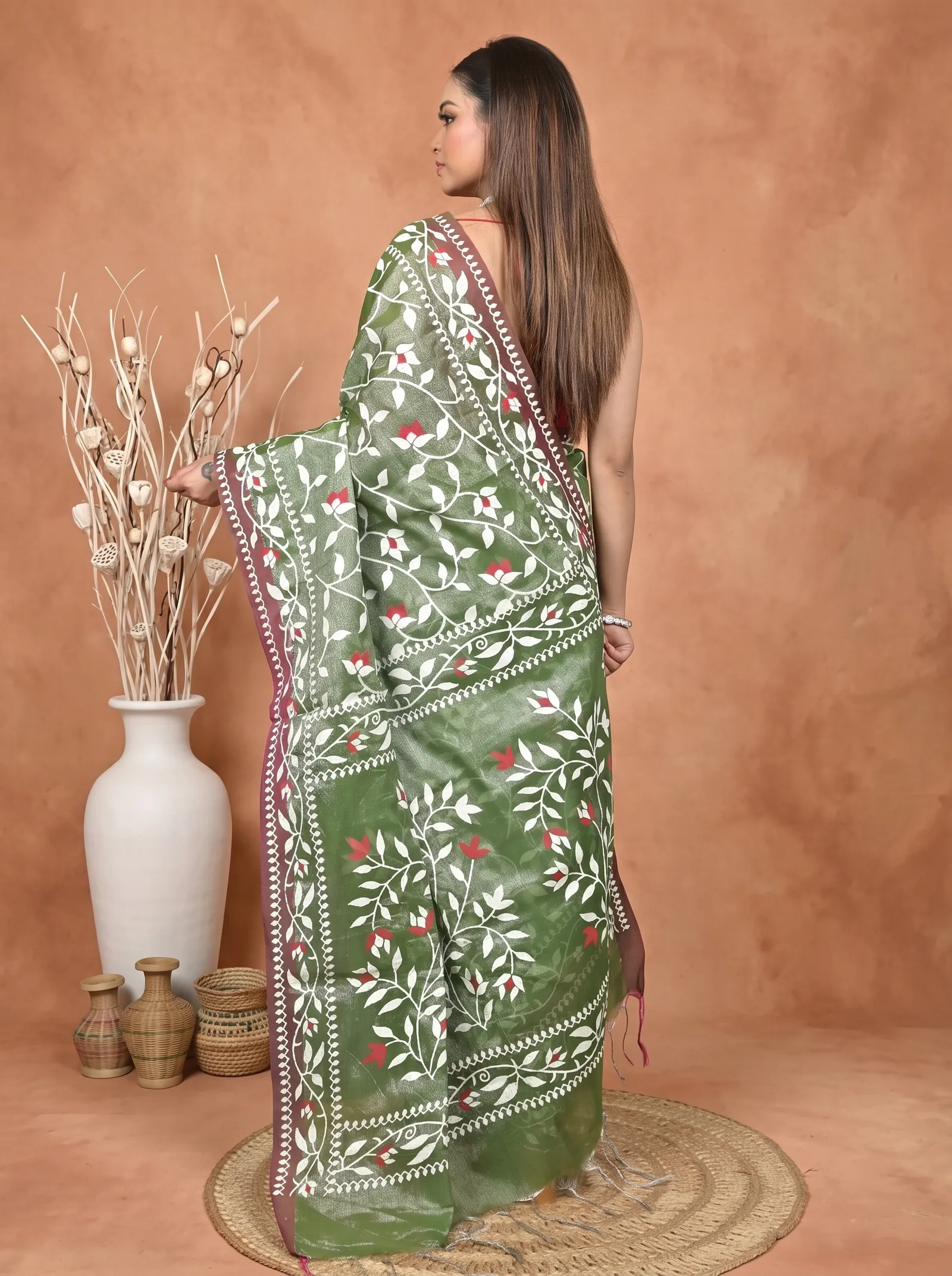 DipDiya Cotton Blend  Traditional Bengali Green Artisan Crafted Parbun Handloom Saree