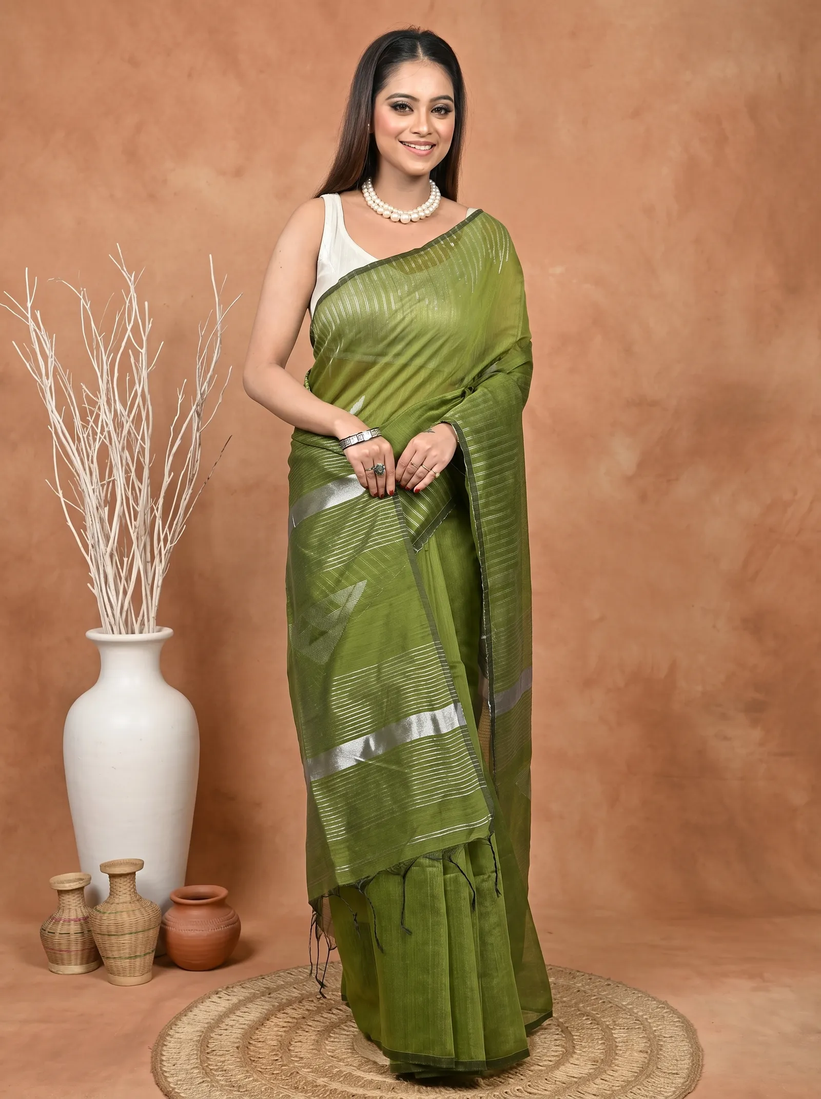 DipDiya Cotton Blend  Traditional Bengali Green Artisan Crafted Soubit Handloom Saree