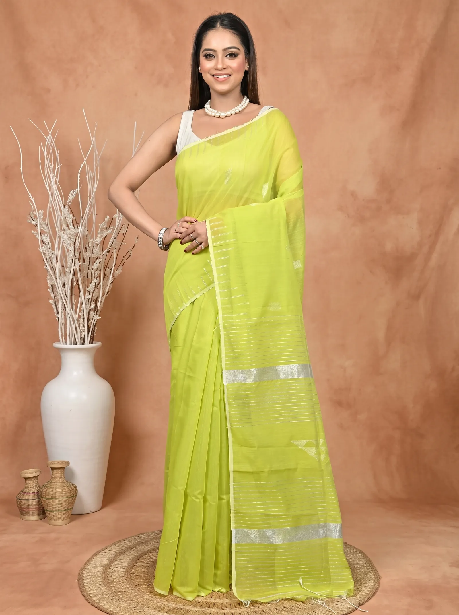 DipDiya Cotton Blend  Traditional Bengali Lemon Green Artisan Crafted Soubit Handloom Saree