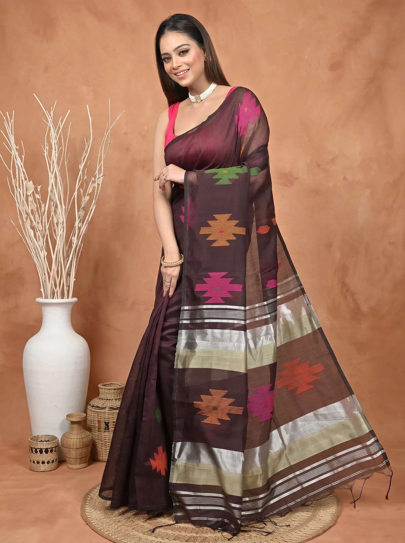 DipDiya Cotton Blend  Traditional Bengali Maroon Artisan Crafted Soulik Handloom Saree