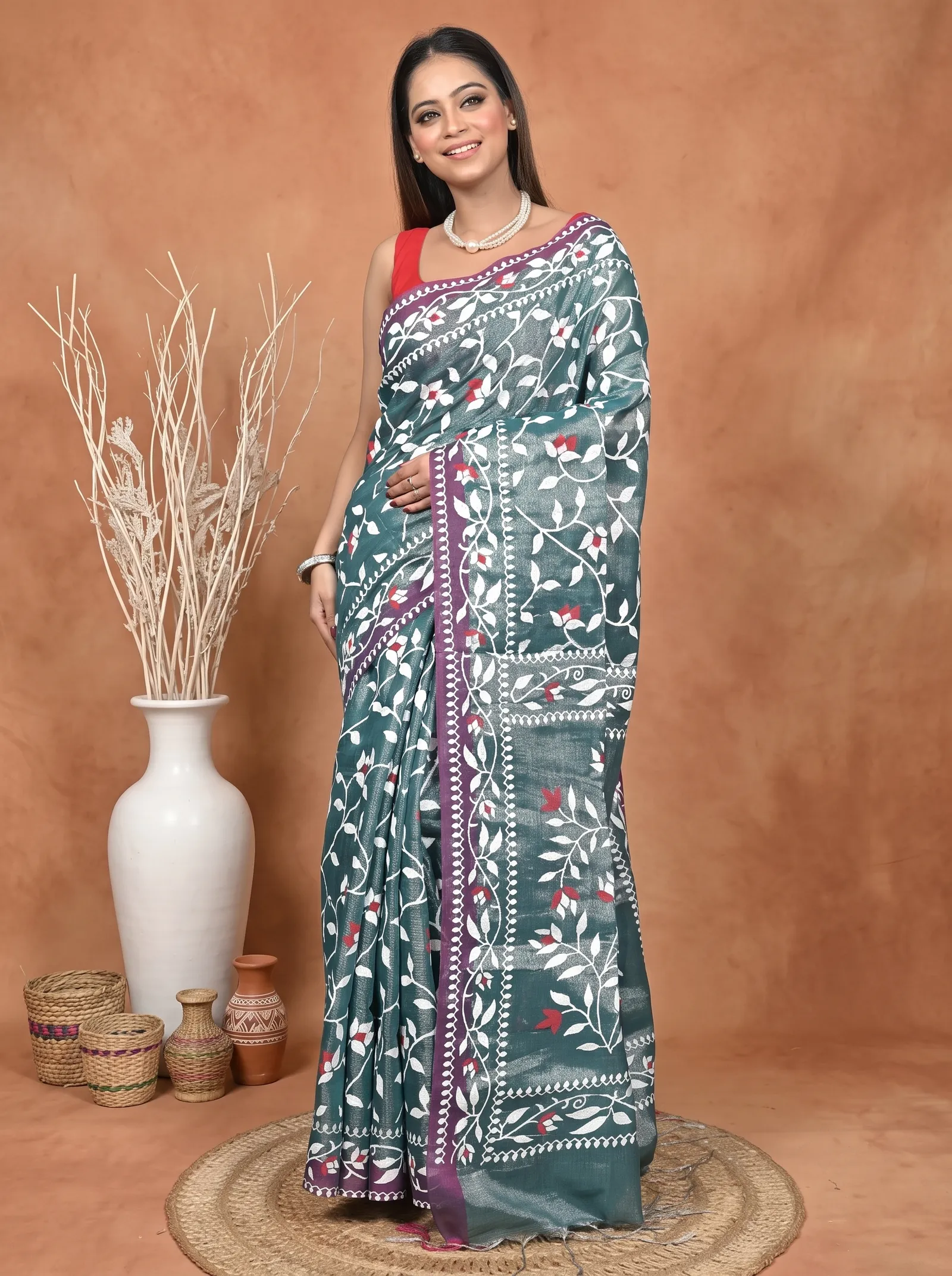 DipDiya Cotton Blend  Traditional Bengali Pesta Green Artisan Crafted Parbun Handloom Saree