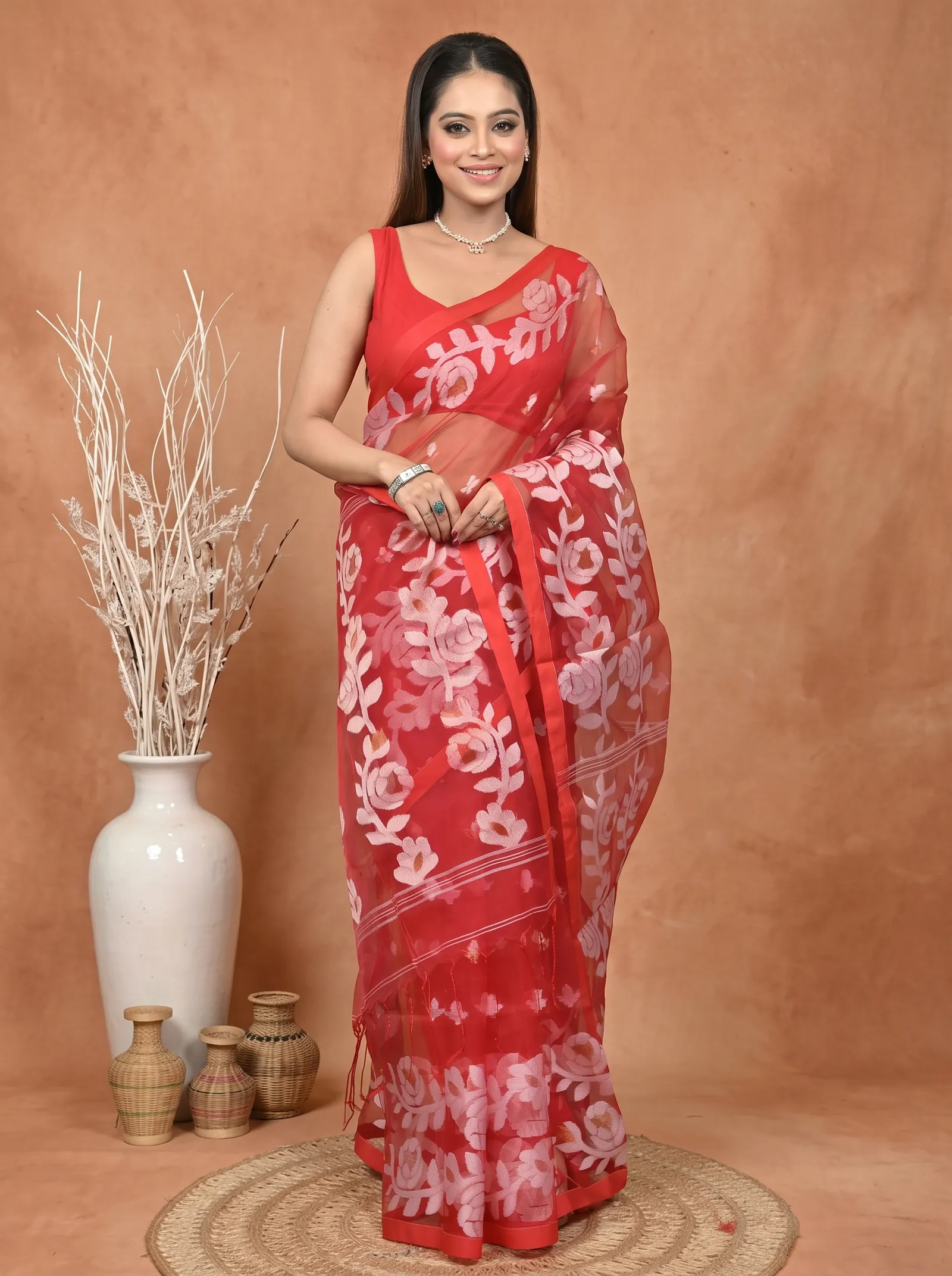 DipDiya Cotton Blend  Traditional Bengali Red Artisan Crafted Soulan Muslin saree