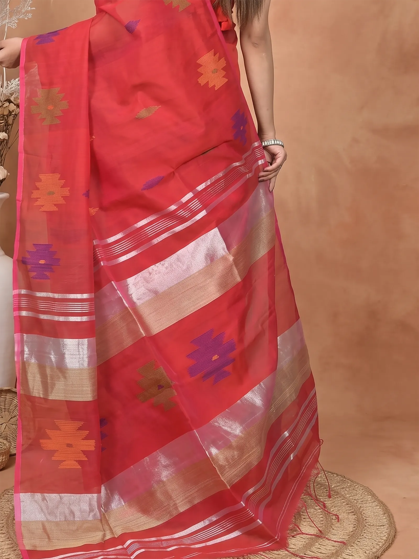 DipDiya Cotton Blend  Traditional Bengali Red Artisan Crafted Soulik Handloom Saree