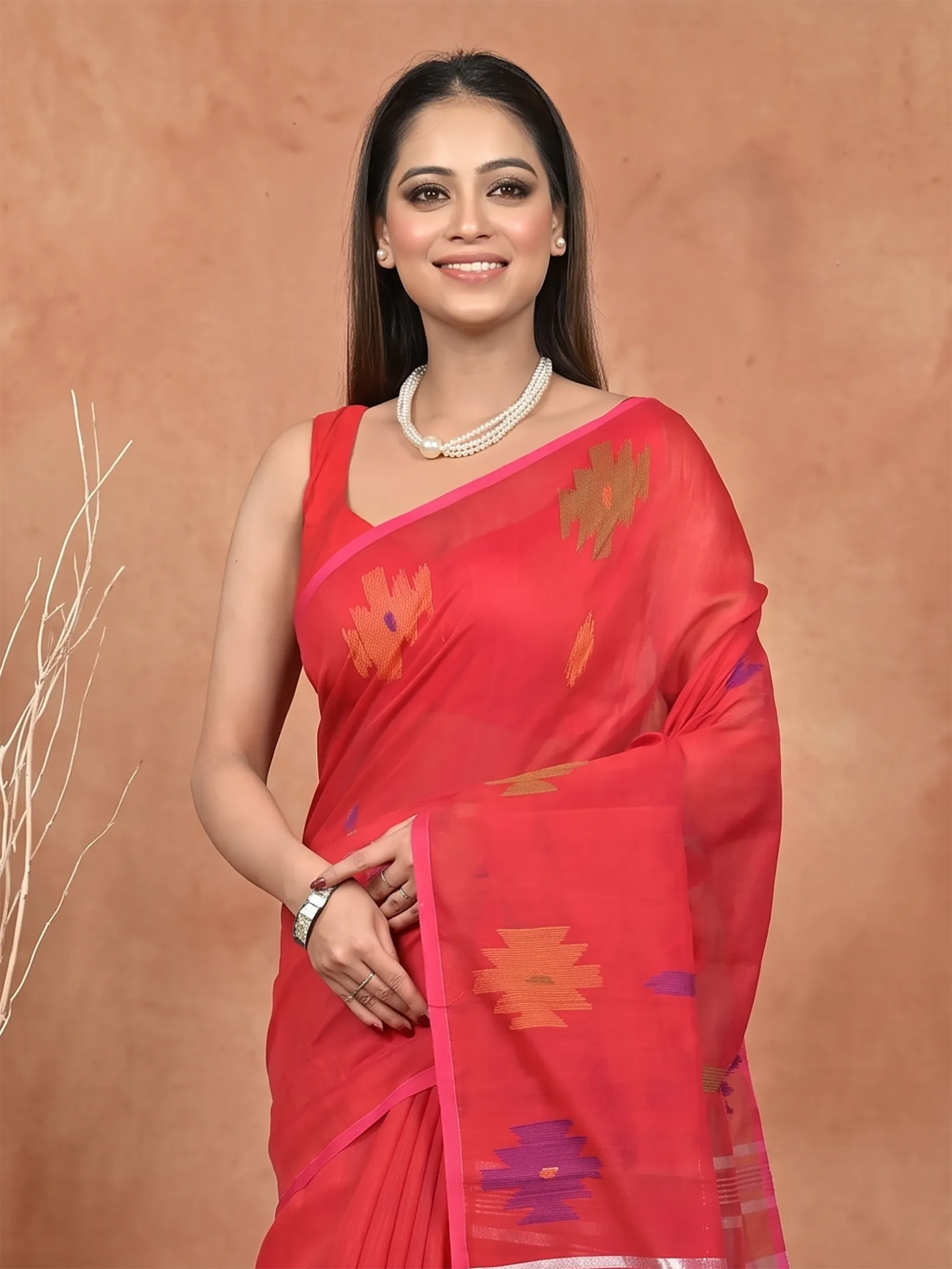 DipDiya Cotton Blend  Traditional Bengali Red Artisan Crafted Soulik Handloom Saree