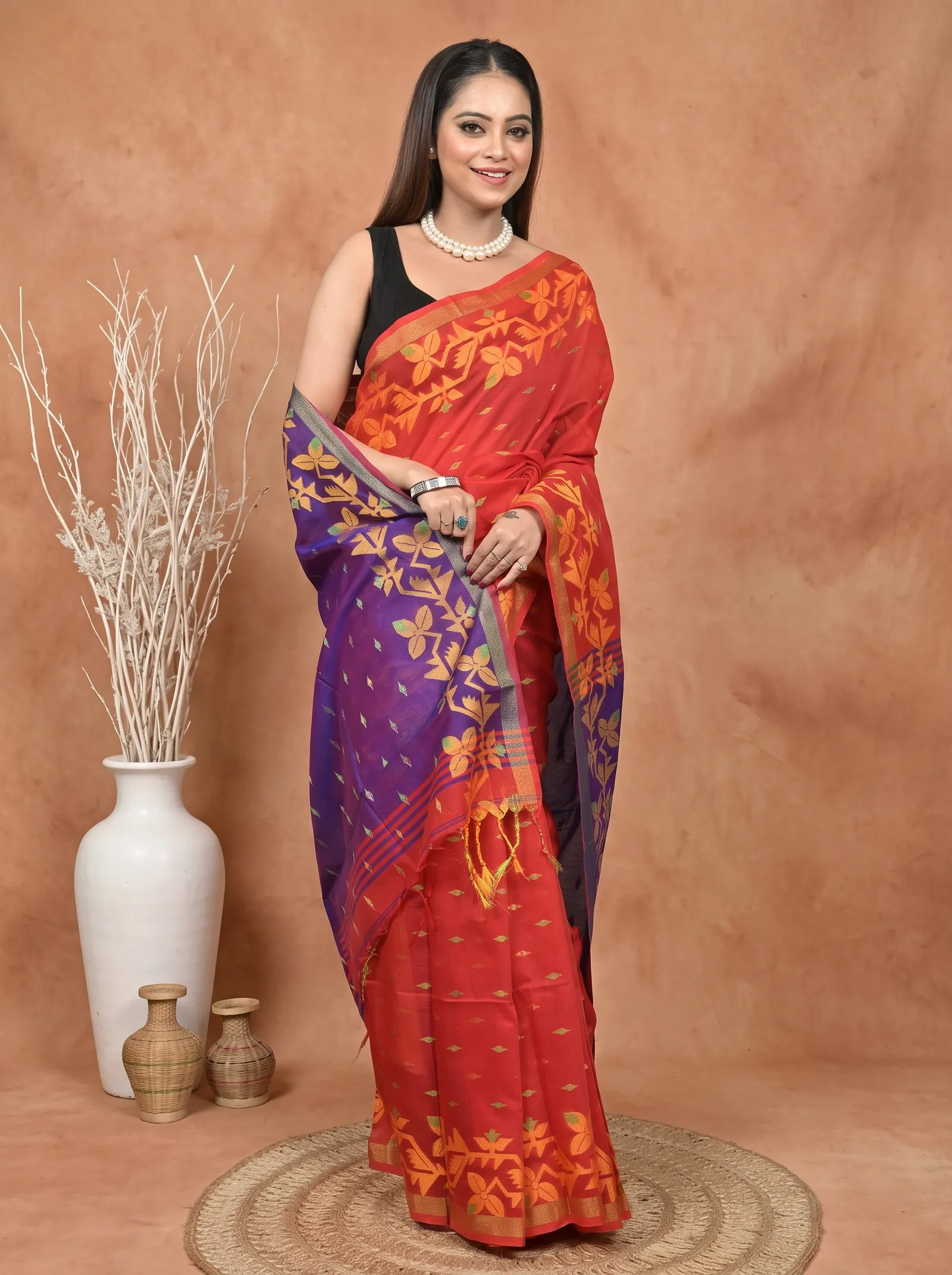 DipDiya Cotton Blend  Traditional Bengali Red Blue Artisan Crafted Parvon Kanjivaram Silk Saree