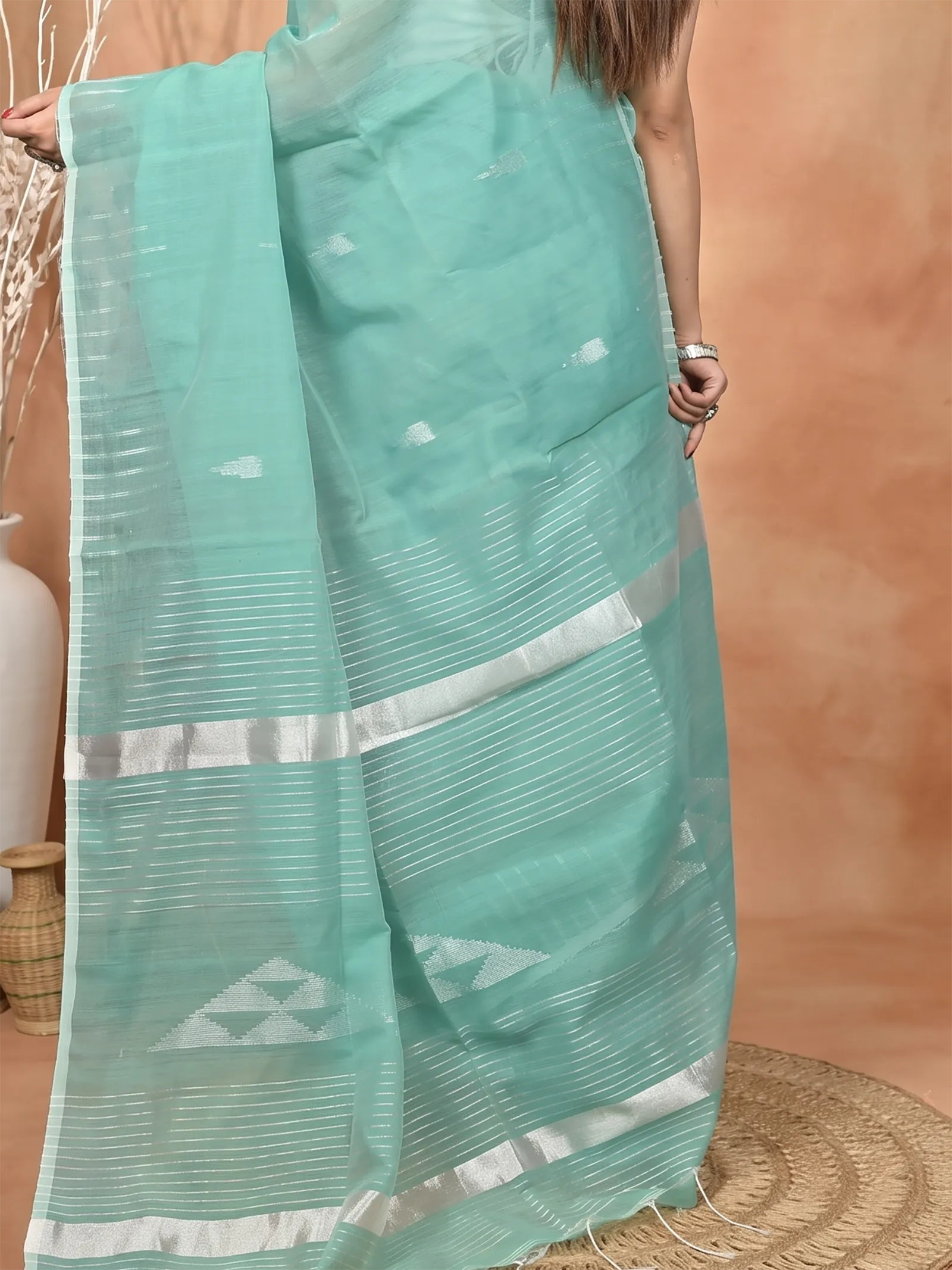 DipDiya Cotton Blend  Traditional Bengali See Green Artisan Crafted Soubit Handloom Saree