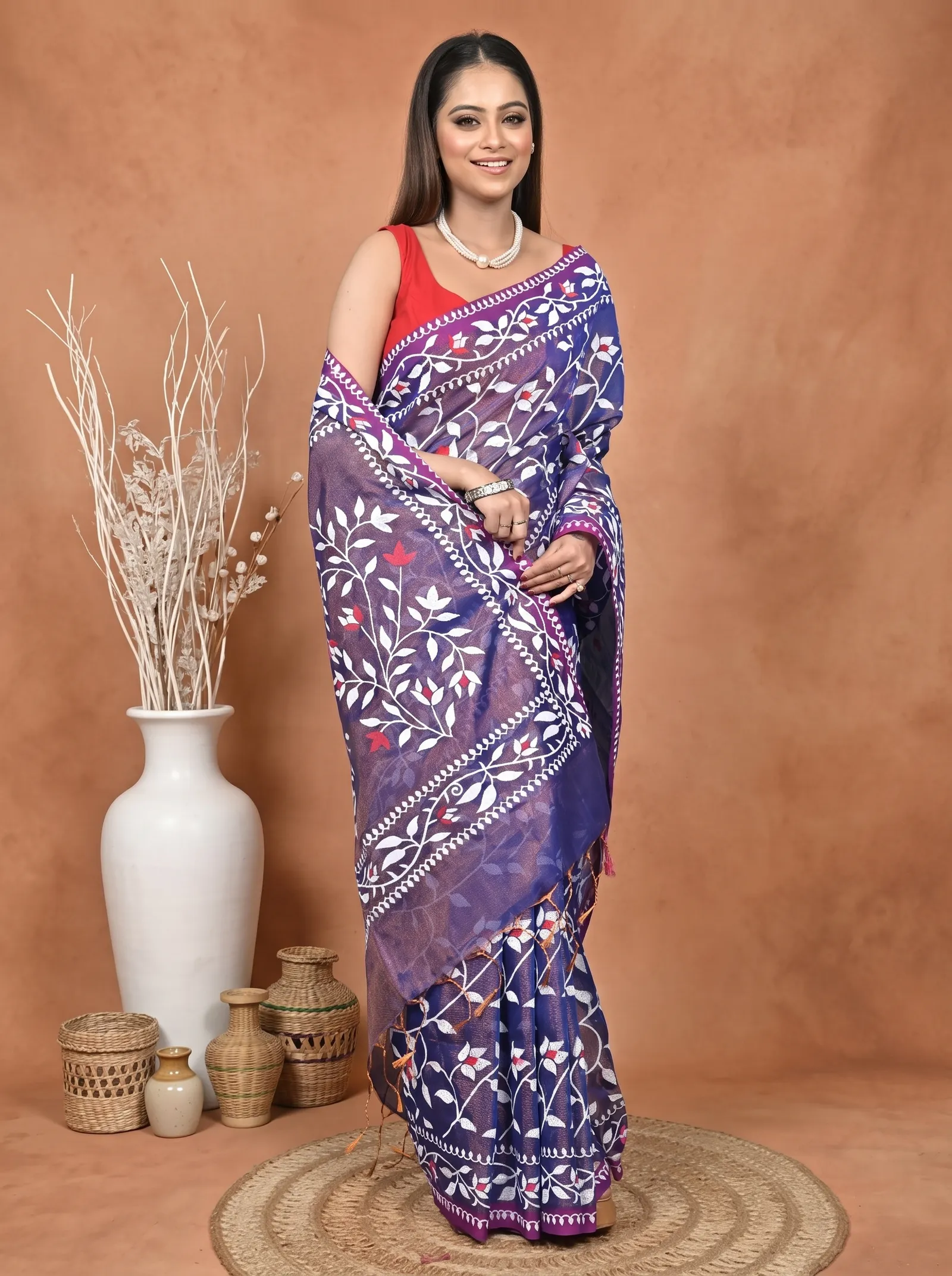 DipDiya Cotton Blend  Traditional Bengali Violet Artisan Crafted Parbun Handloom Saree