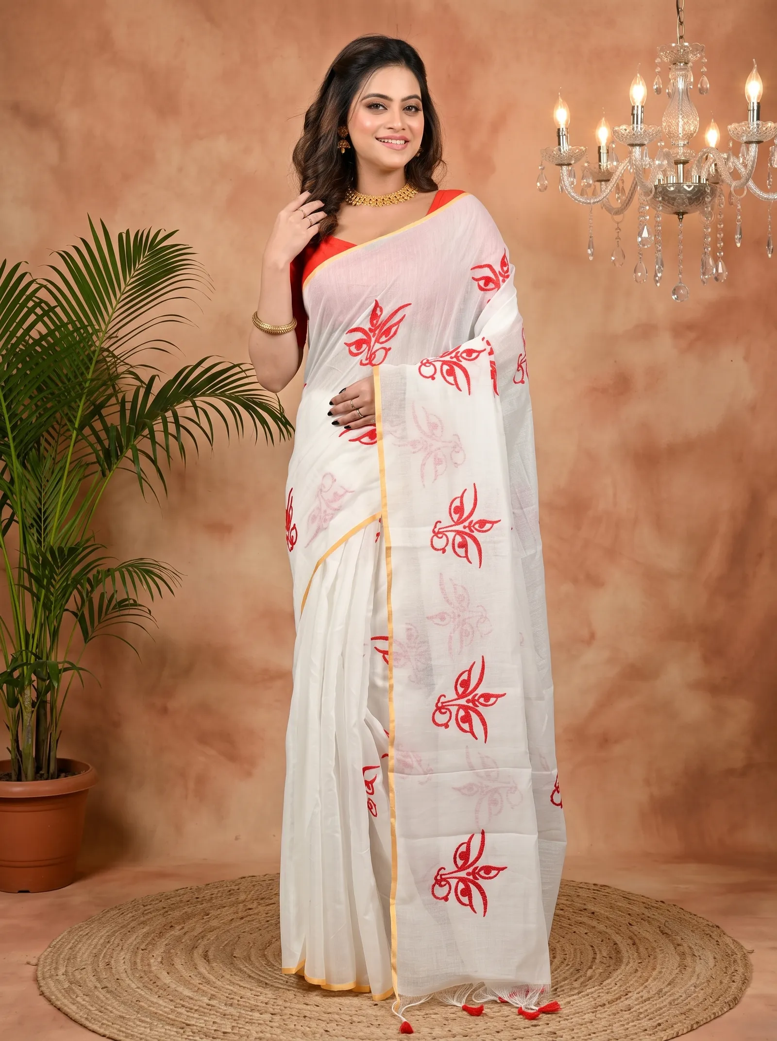 DipDiya Cotton Blend White Red Variti embhand Regal Bengali Embroidery Handloom sarees