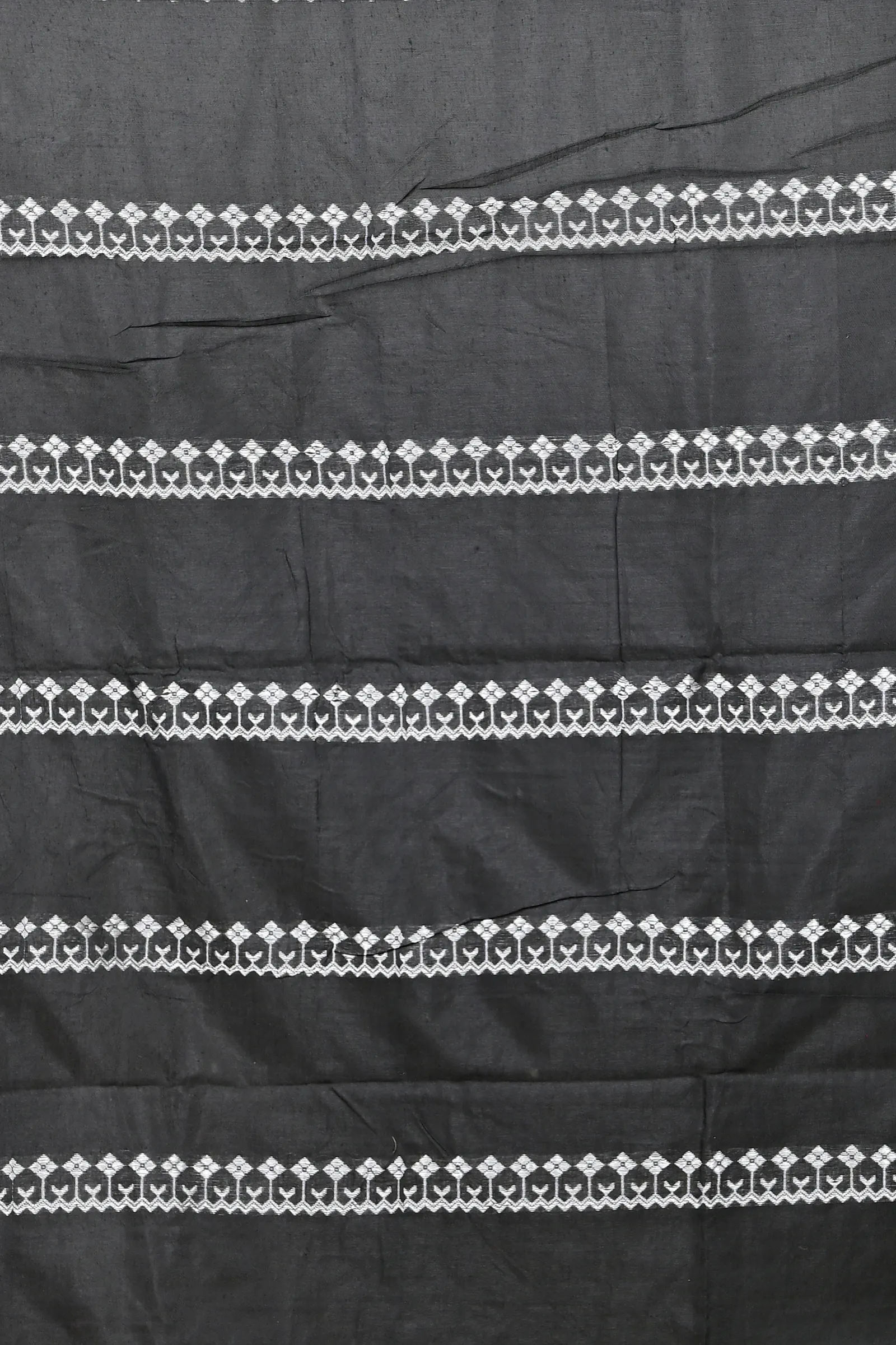 DipDiya Cotton Blended Black Pareta Crafted in Bengal Handloom Sarees