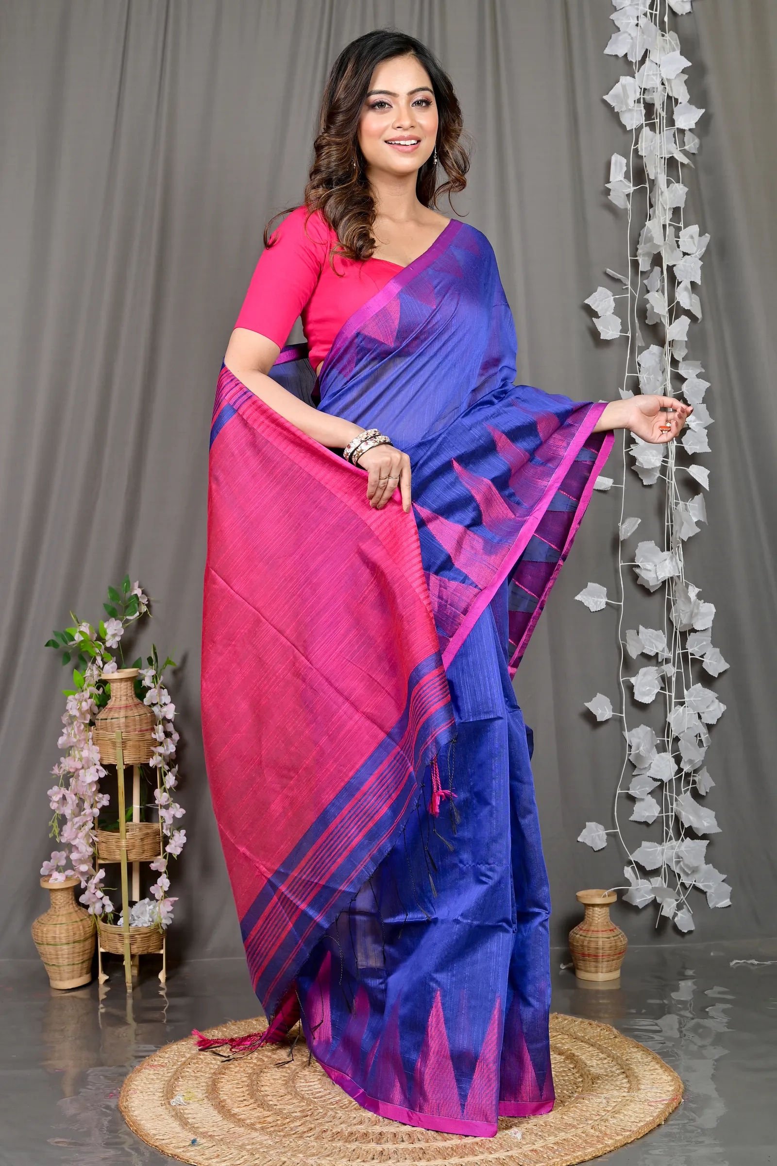 DipDiya Cotton Blended Blue Pariva Bengal’s Tradition Handloom Sarees