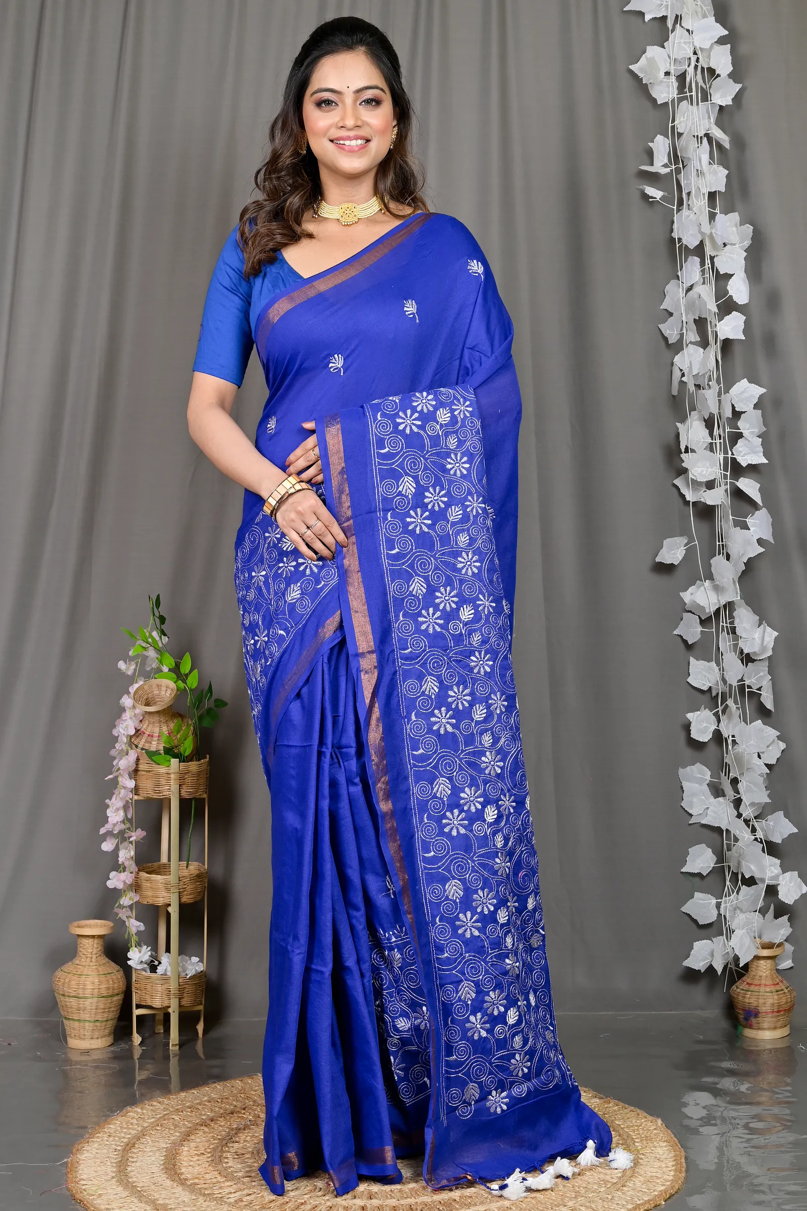 DipDiya Cotton Blended Blue Paru Classic Bengali Handloom Sarees