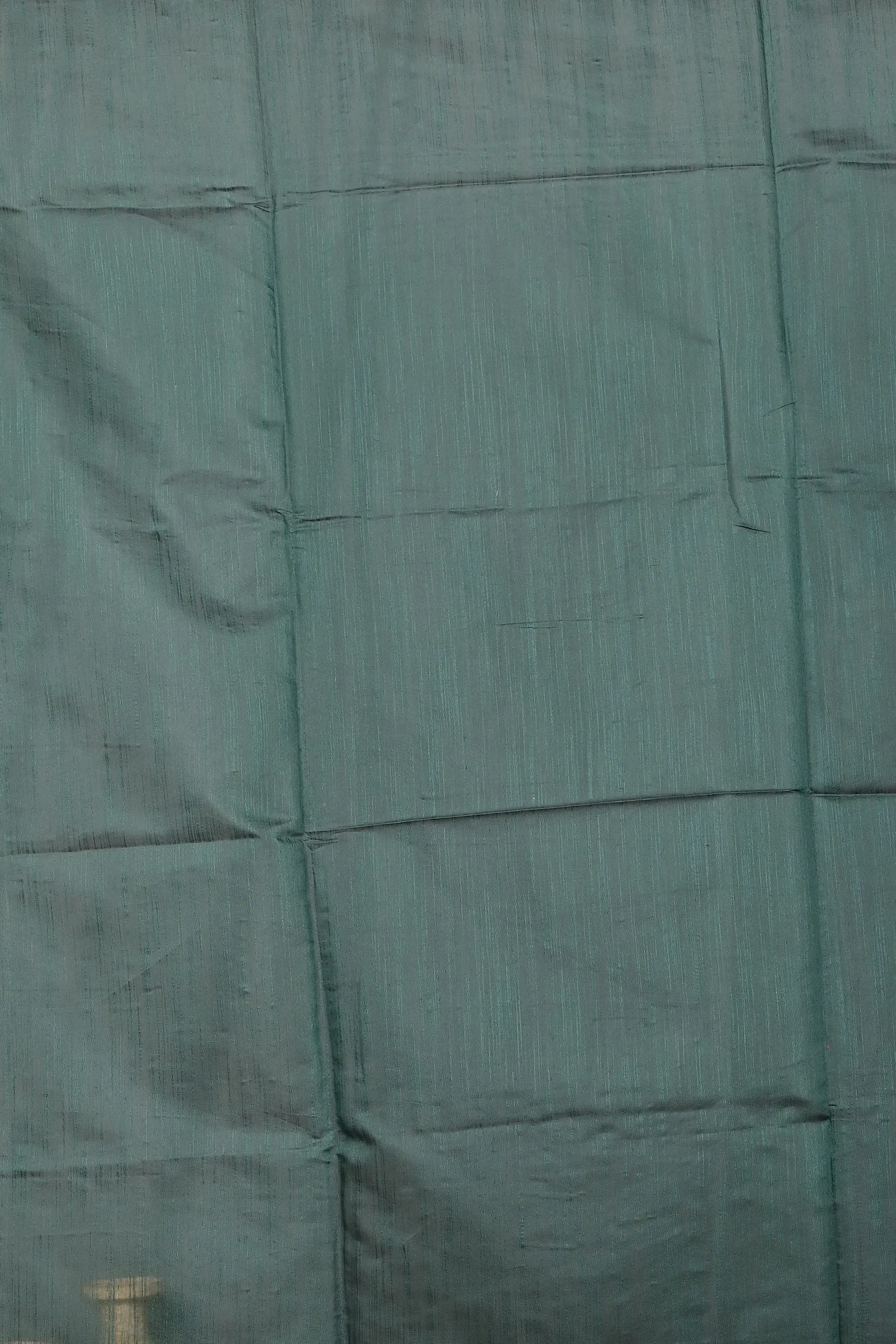 DipDiya Cotton Blended Dark Green Parija Pure Bengali Grace Applique Sarees