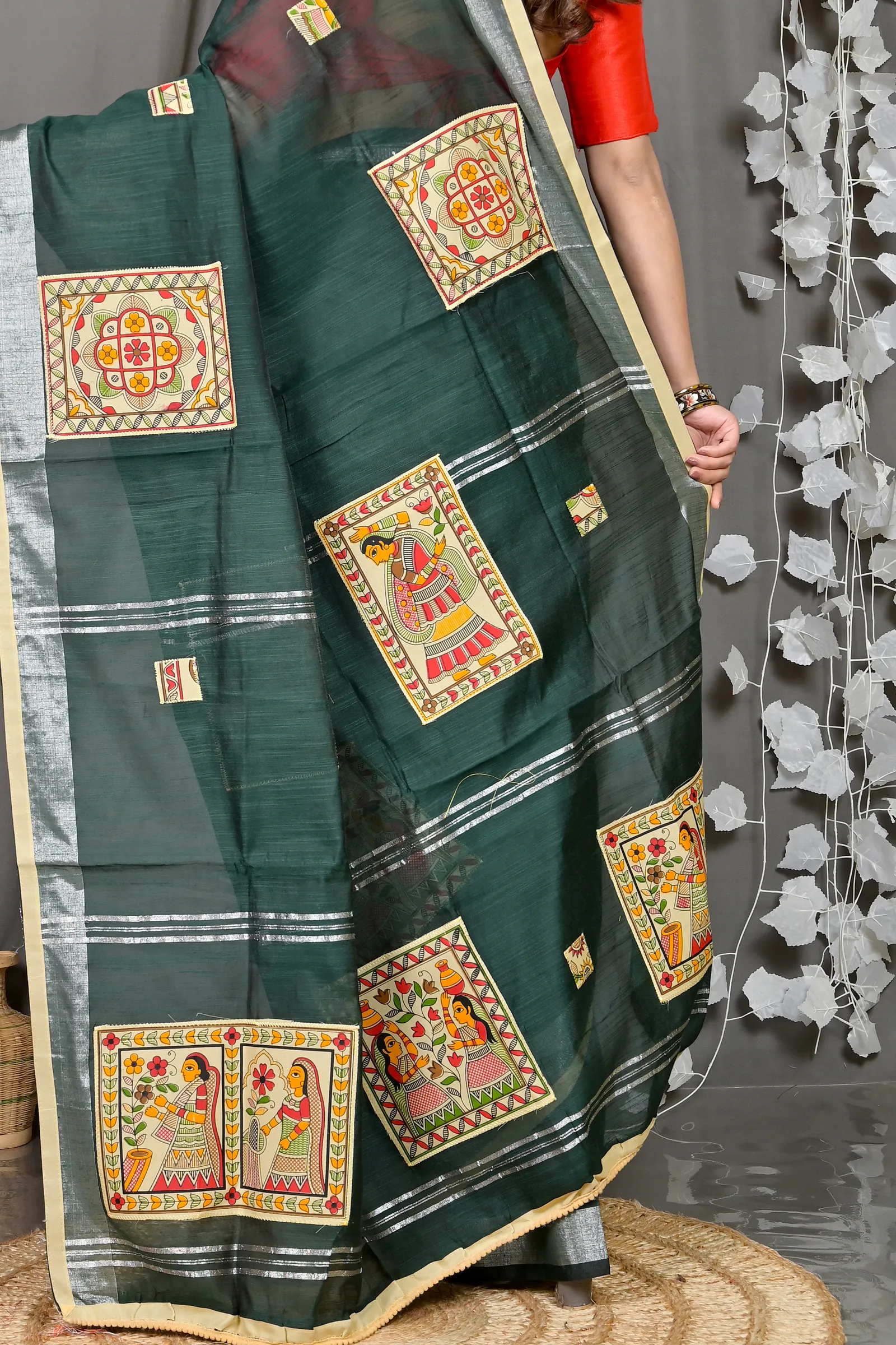DipDiya Cotton Blended Dark Green Parija Pure Bengali Grace Applique Sarees