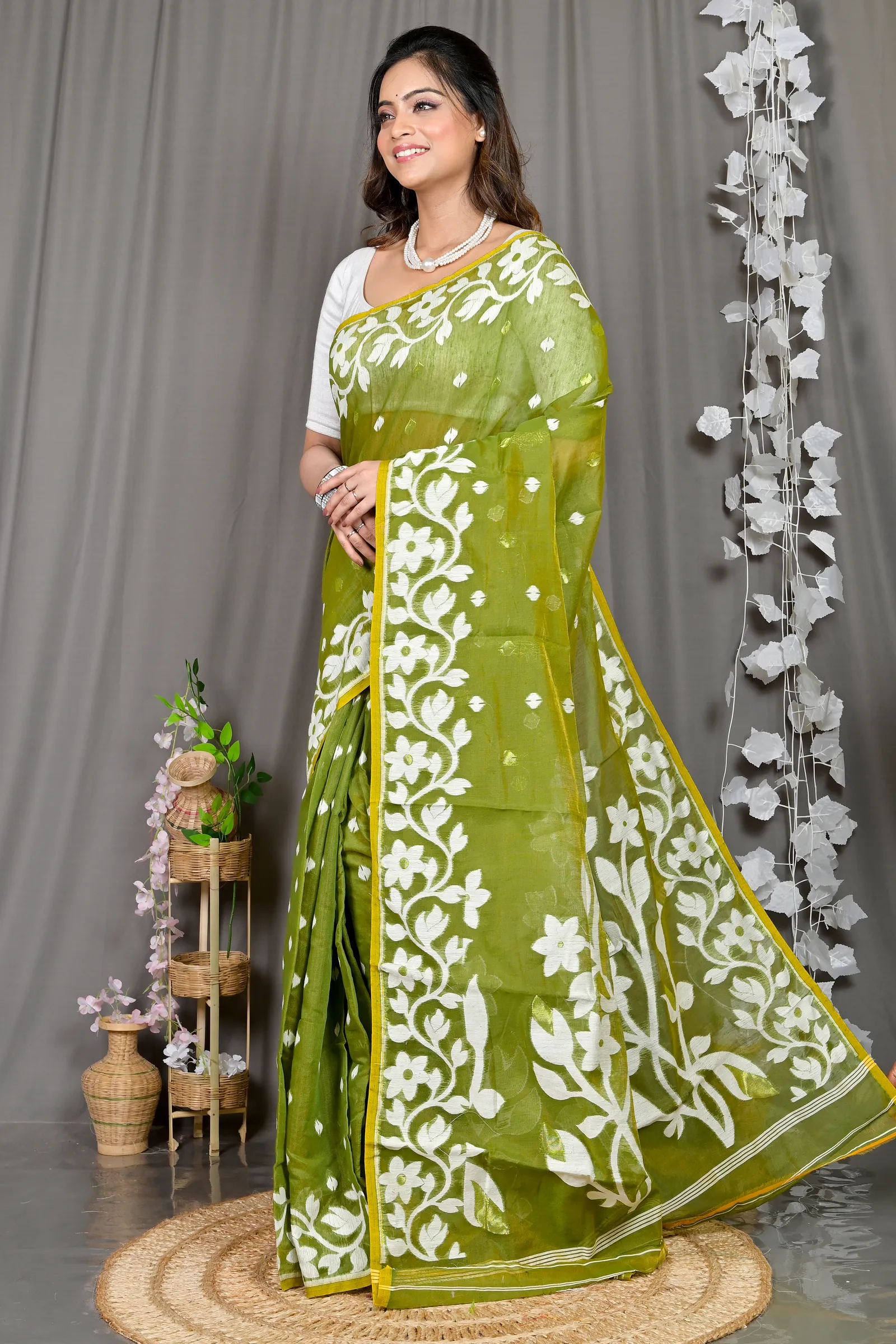DipDiya Cotton Blended Dark Green Parinit Traditional Bengali Jamdani Sarees