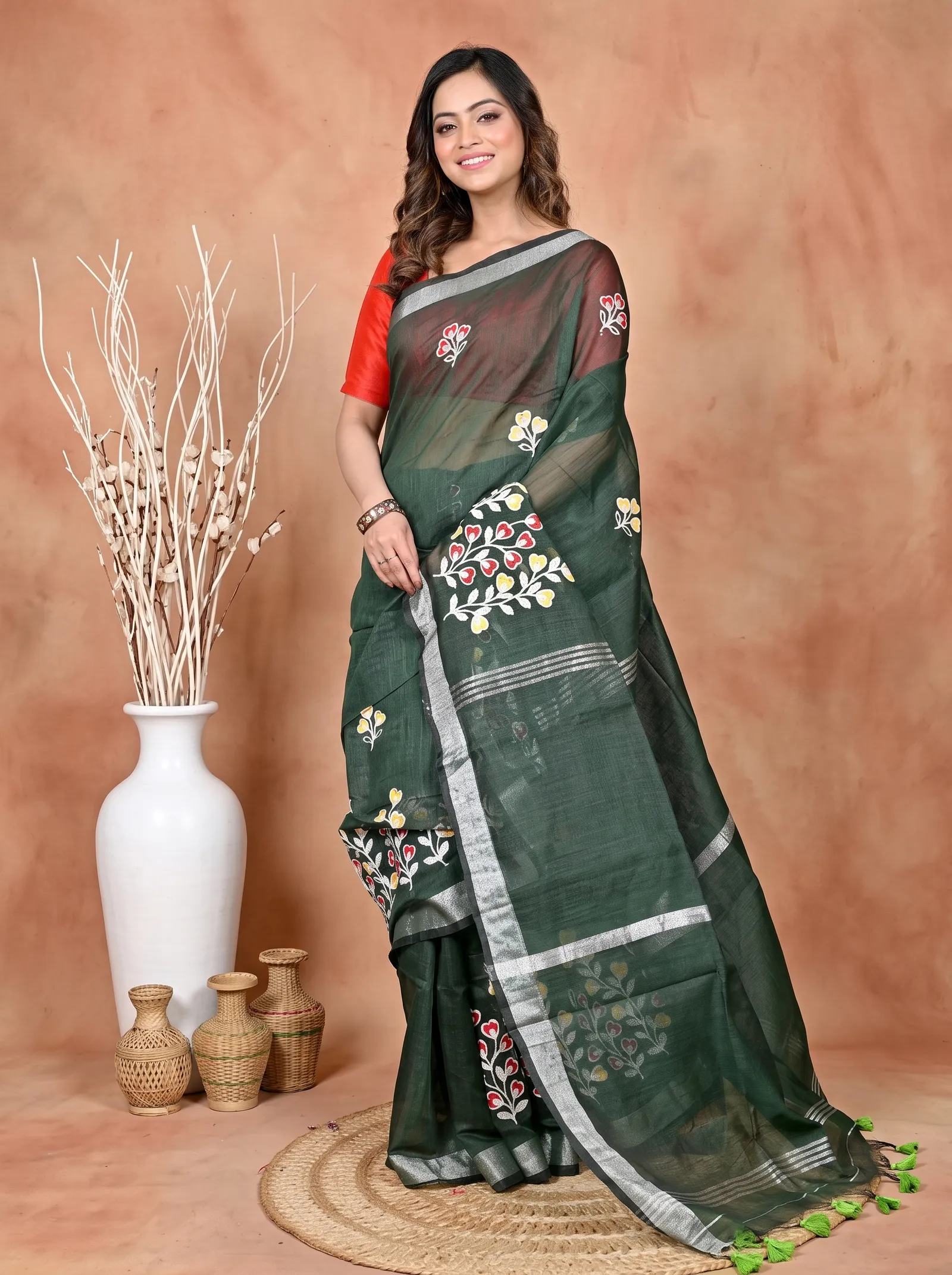 DipDiya Cotton Blended Dark Green Paroni Woven by Hand Embroidery Handloom sarees
