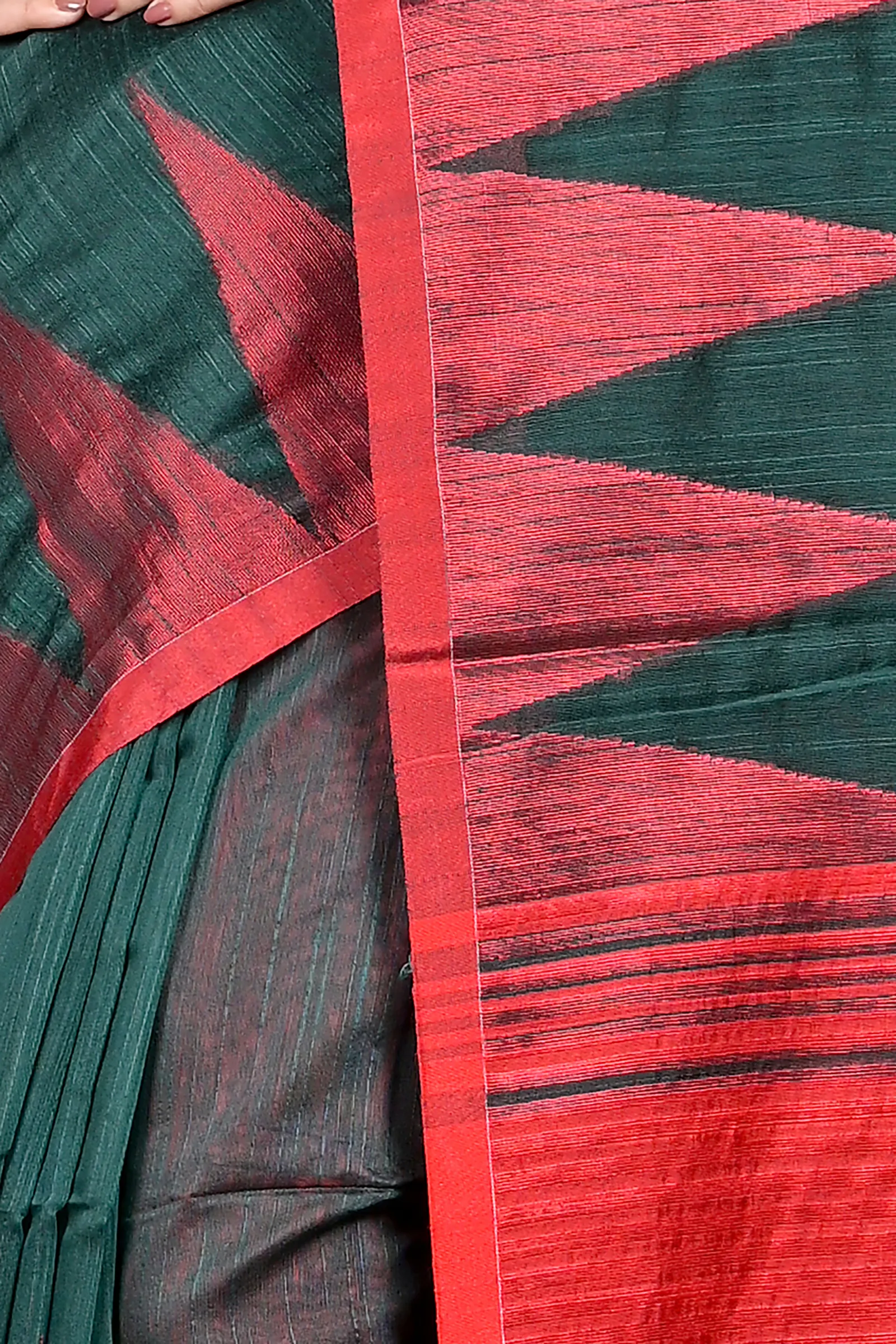 DipDiya Cotton Blended Green Pariva Artisan Crafted Handloom Sarees