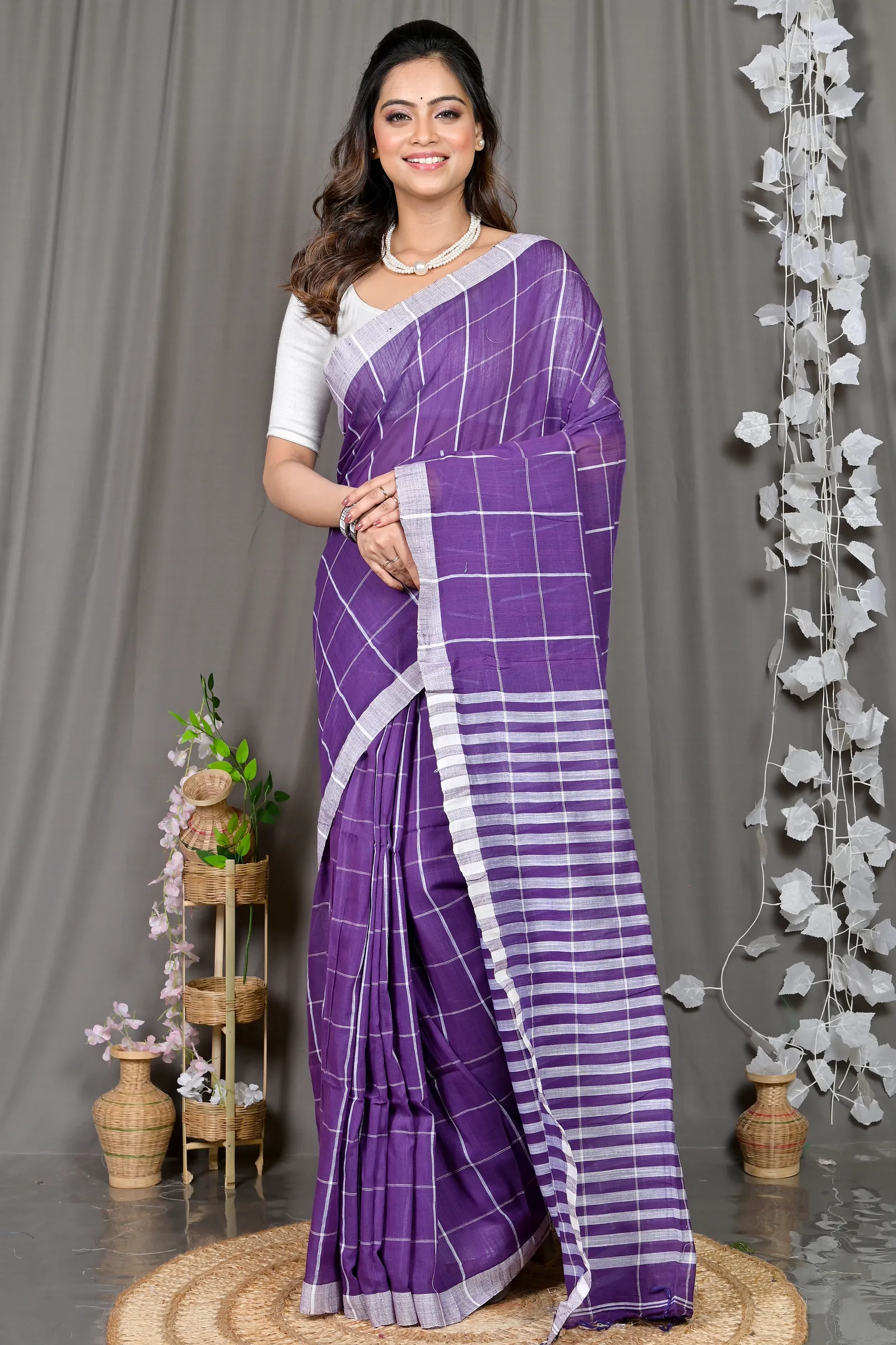 DipDiya Cotton Blended Lavender Parodhi Rooted in Bengal Handloom Sarees