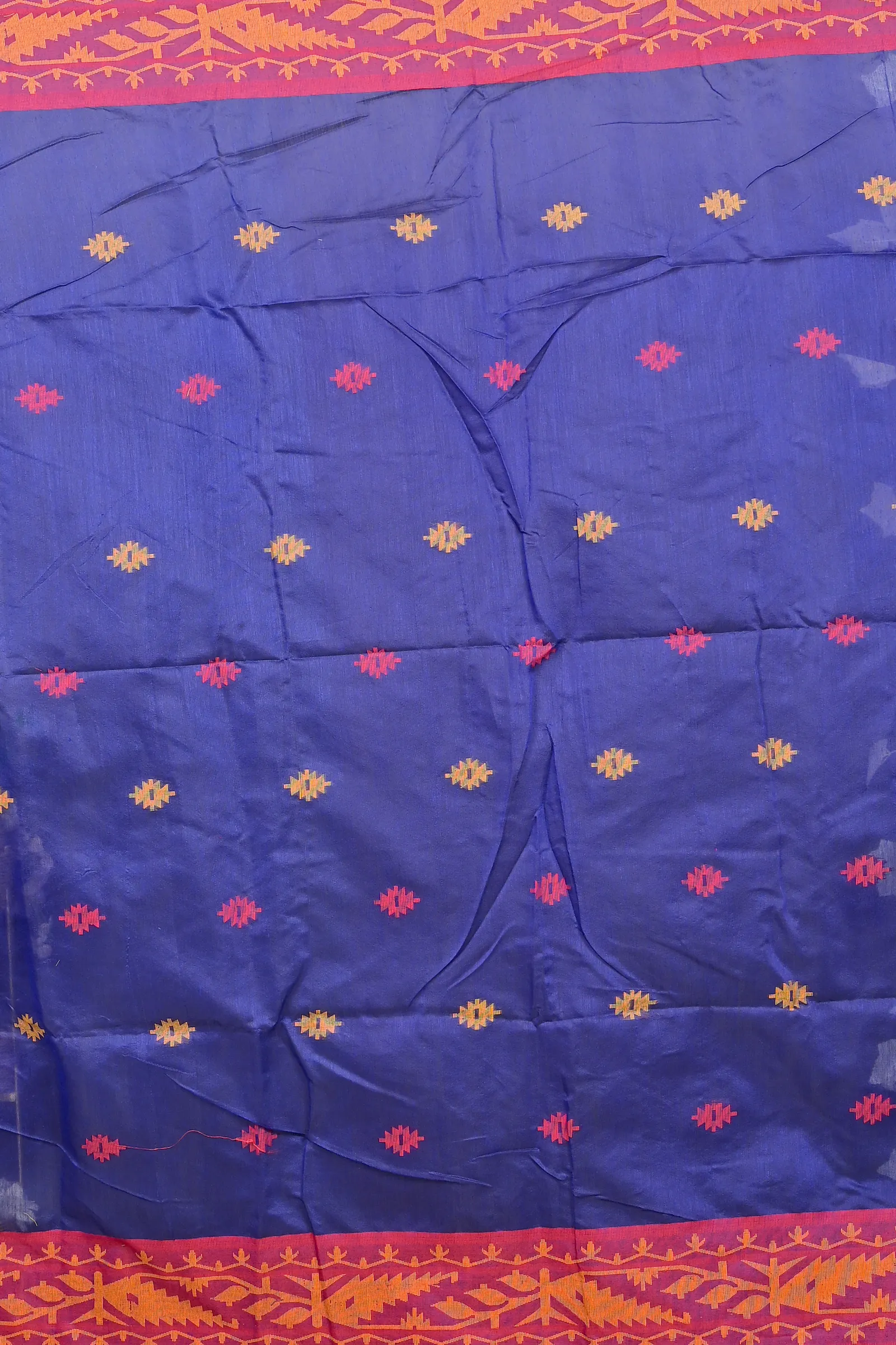 DipDiya Cotton Blended Naby Blue Red Parul Effortless Tradition Handloom Sarees