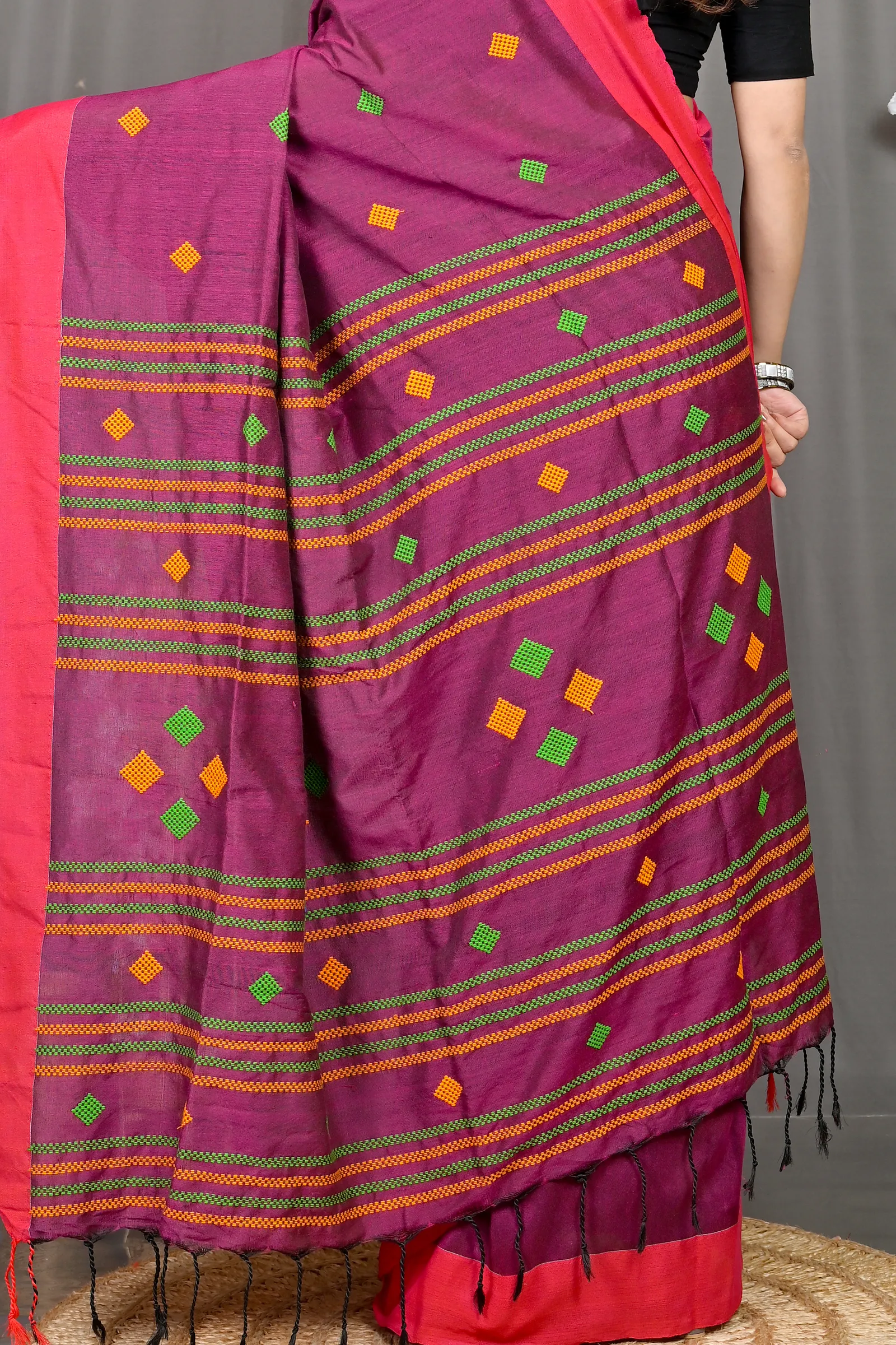 DipDiya Cotton Blended Purple Parnika Handloom Heritage Handloom Sarees