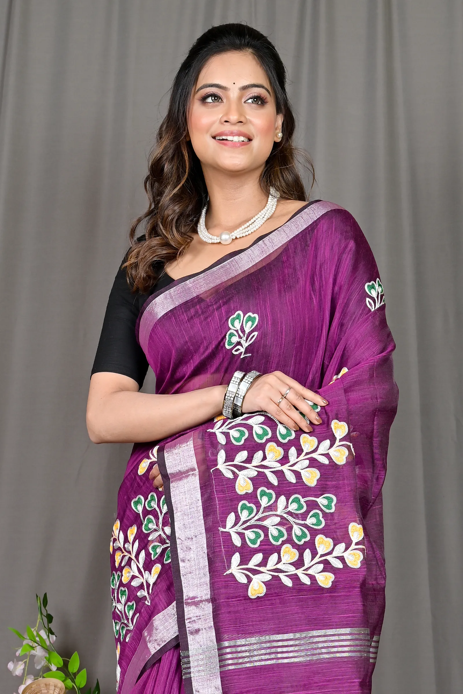 DipDiya Cotton Blended Purple Paroni Woven with Tradition Embroidery Handloom sarees