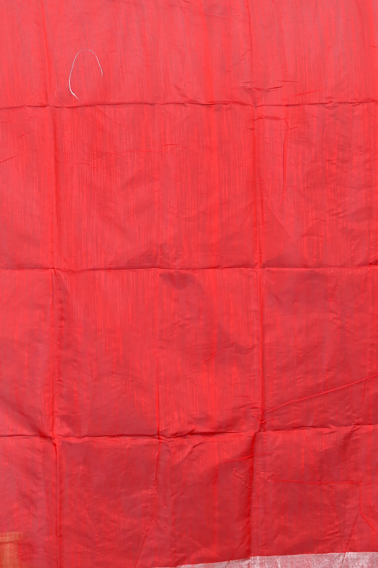 DipDiya Cotton Blended Red Paroni Traditional Elegance Embroidery Handloom sarees