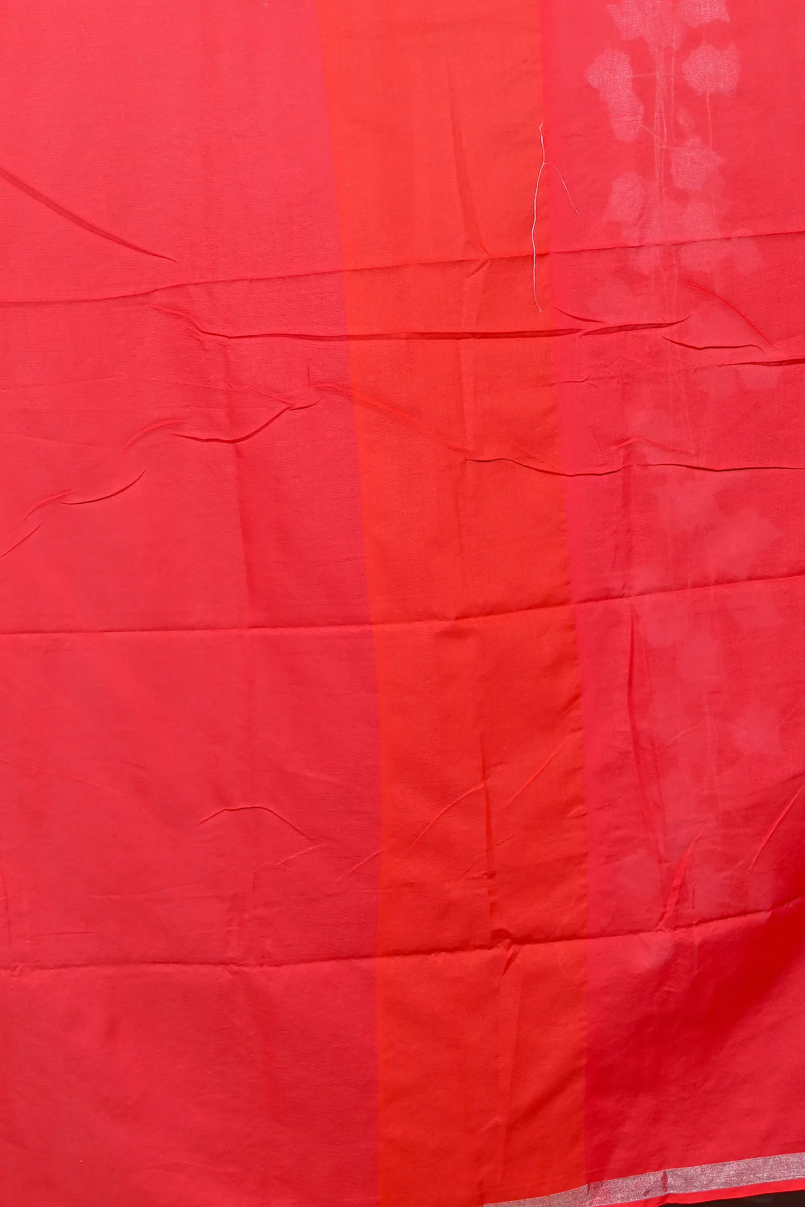 DipDiya Cotton Blended Red Paru Crafted by Artisans Handloom Sarees