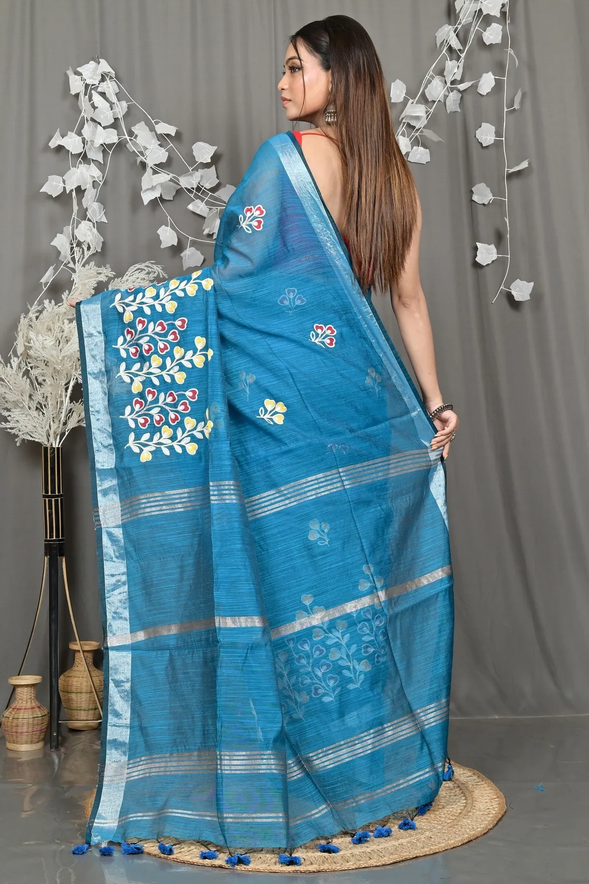 DipDiya Cotton Blended Sky Blue Paroni Heritage of Bengali Embroidery Handloom sarees