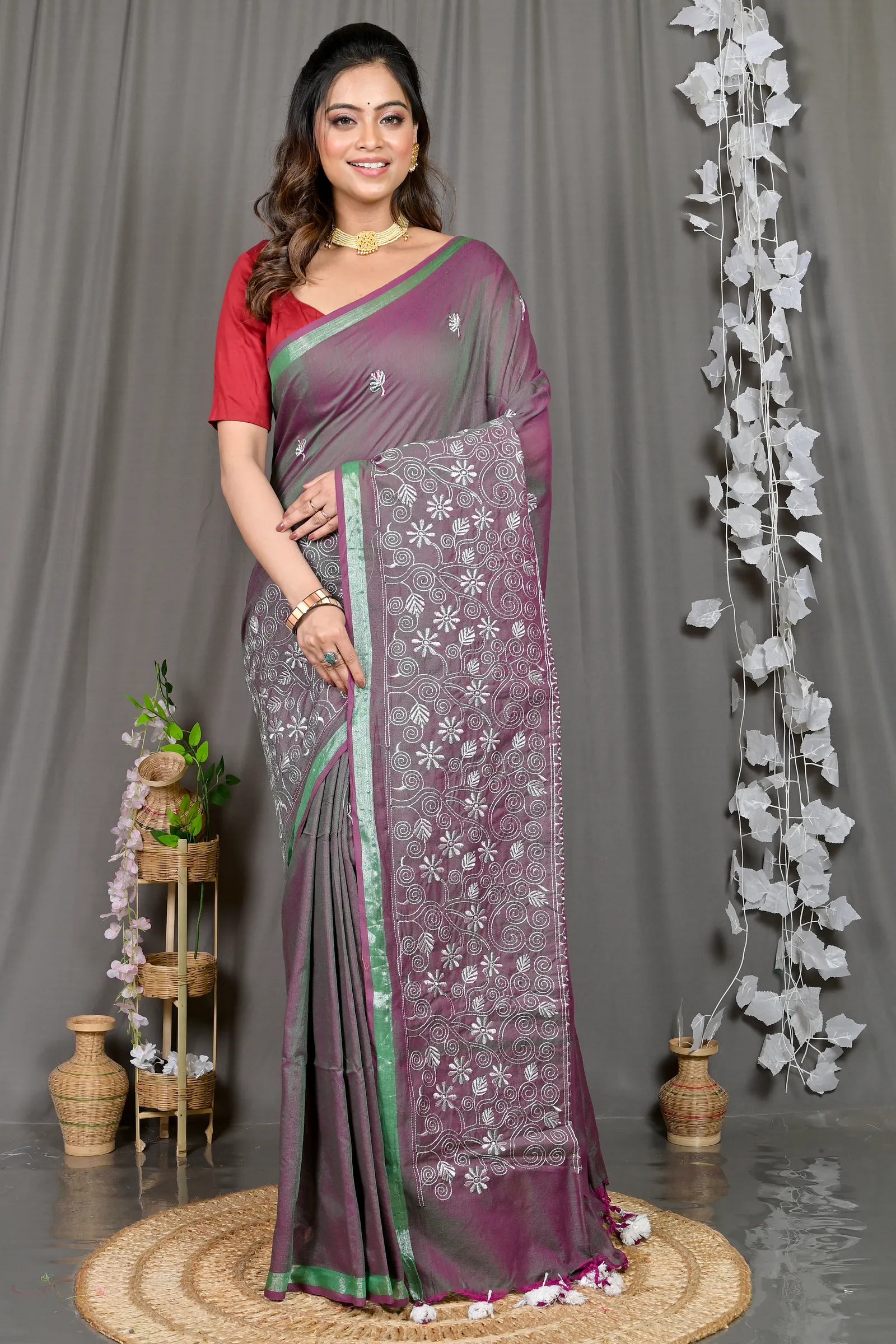 DipDiya Cotton Blended Smoke Grey Paru Classic Grace Handloom Sarees