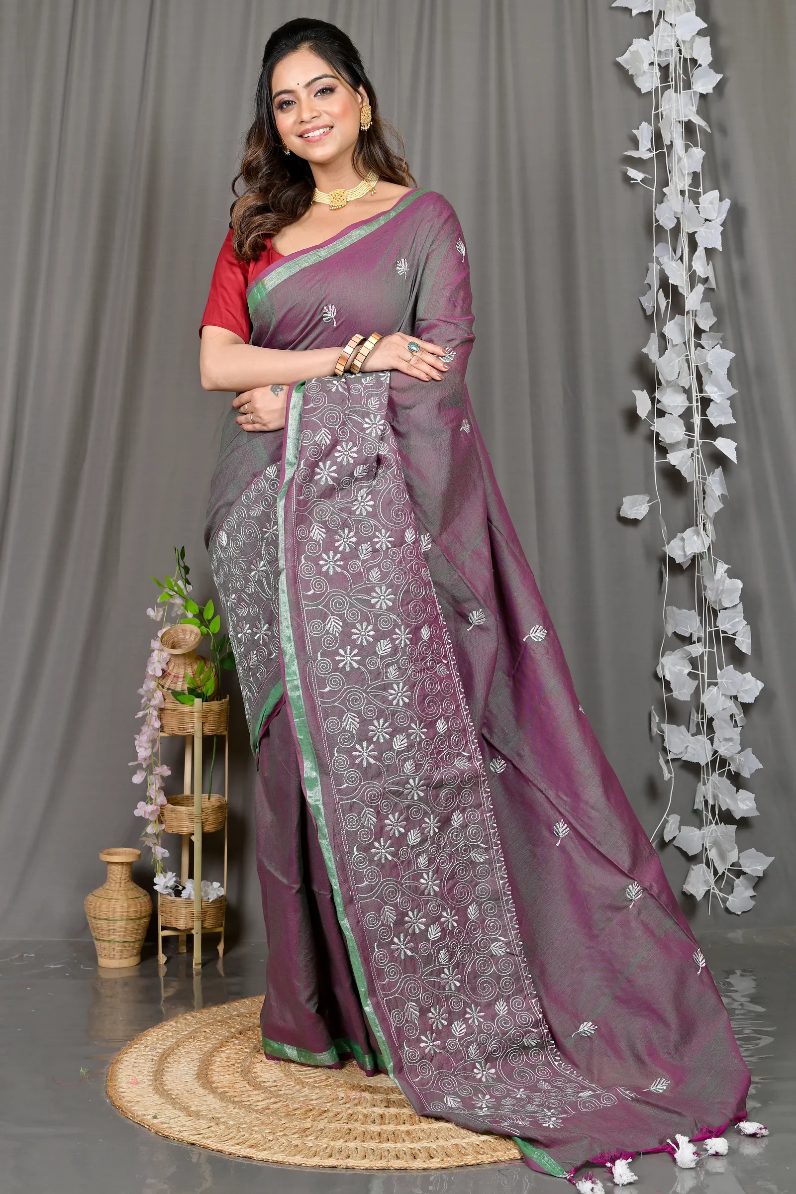 DipDiya Cotton Blended Smoke Grey Paru Classic Grace Handloom Sarees
