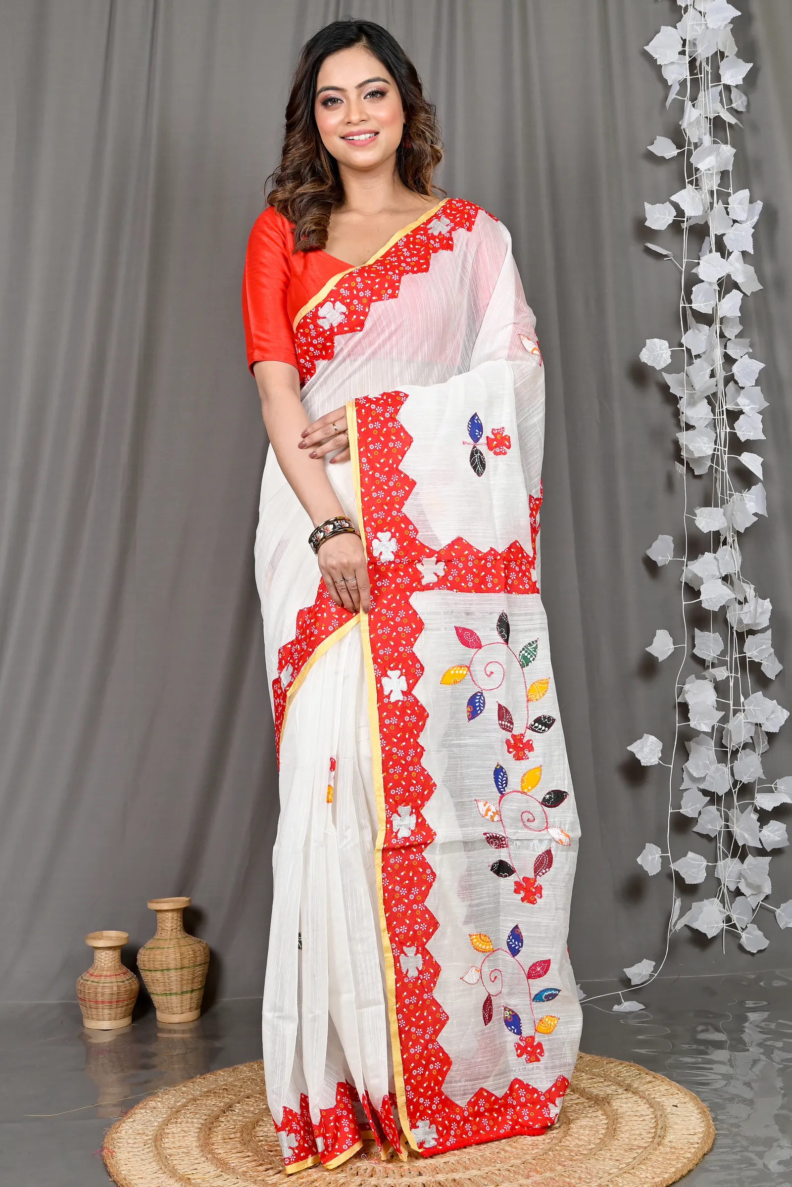 DipDiya Cotton Blended White Parik Rooted in Bengal Applique Sarees
