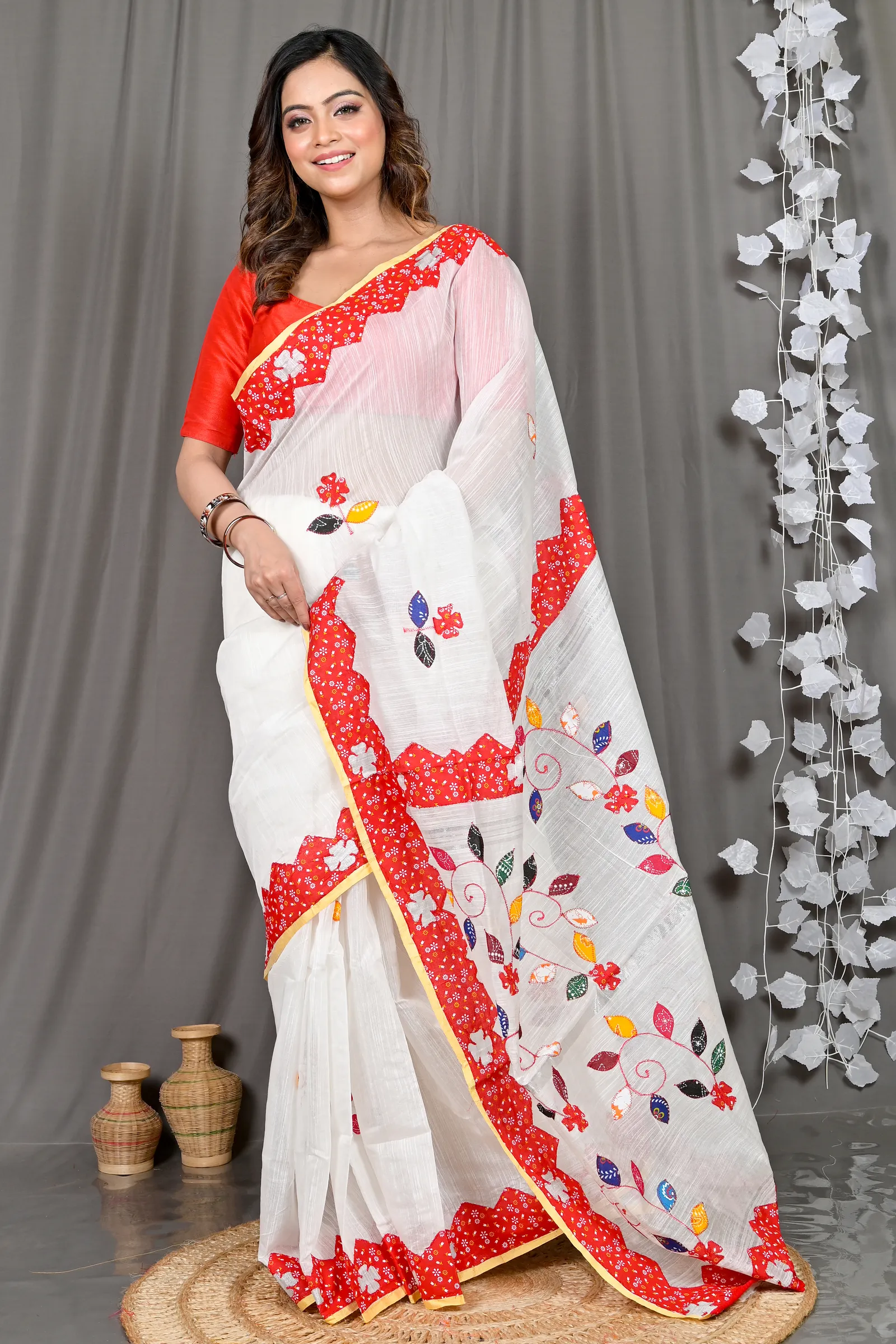 DipDiya Cotton Blended White Parik Rooted in Bengal Applique Sarees