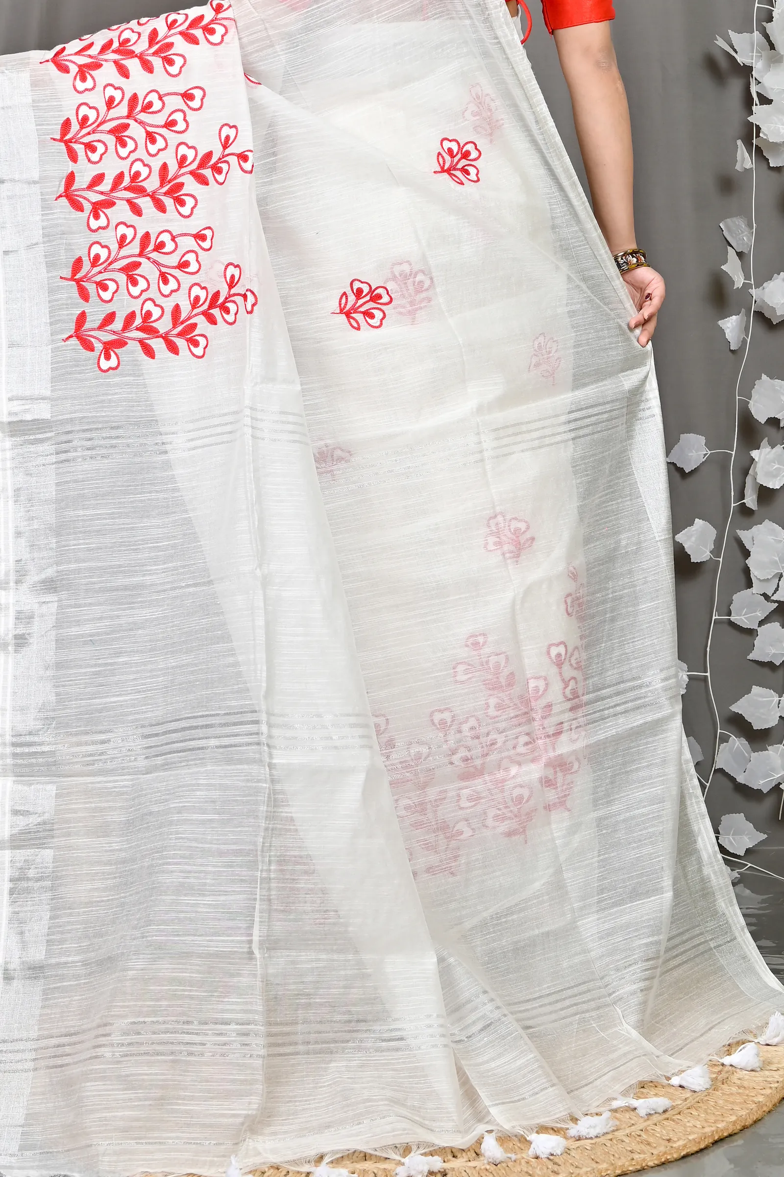 DipDiya Cotton Blended White Paroni Weaves with a Story Embroidery Handloom sarees