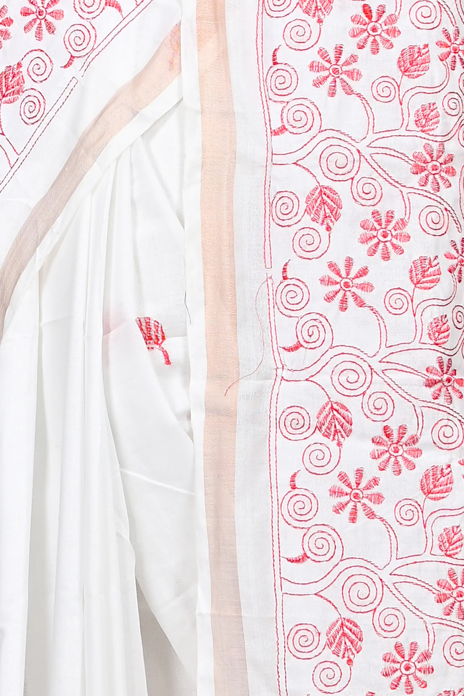 DipDiya Cotton Blended White Paru Bengal’s Tradition Handloom Sarees