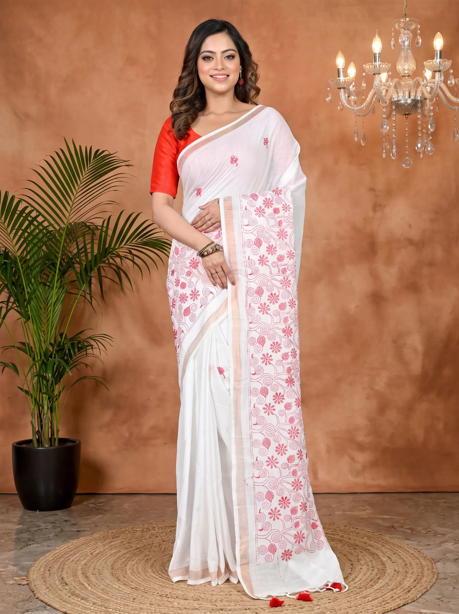 DipDiya Cotton Blended White Paru Bengal’s Tradition Handloom Sarees