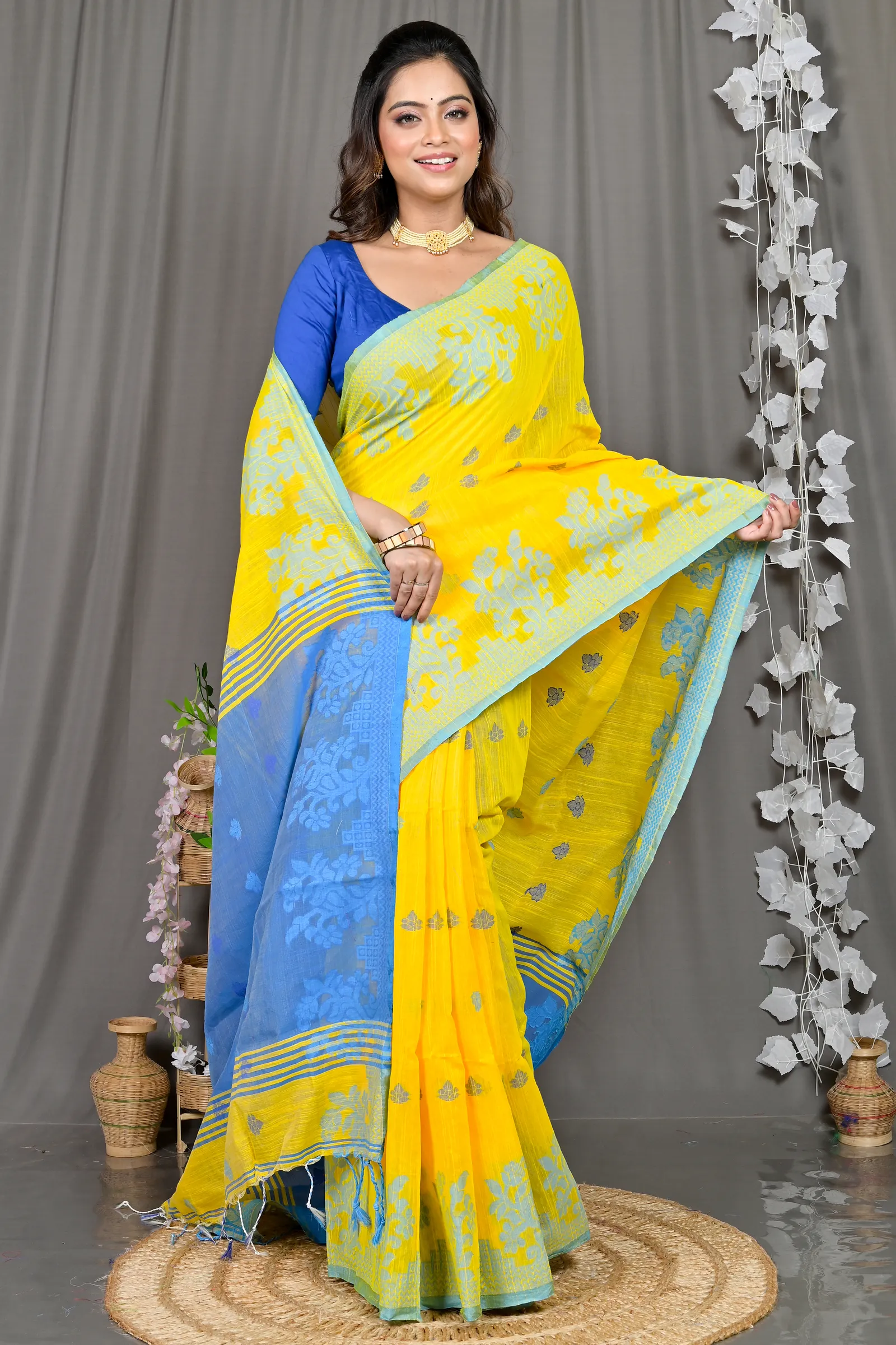 DipDiya Cotton Blended Yellow Blue Parup Handcrafted Elegance Handloom Sarees