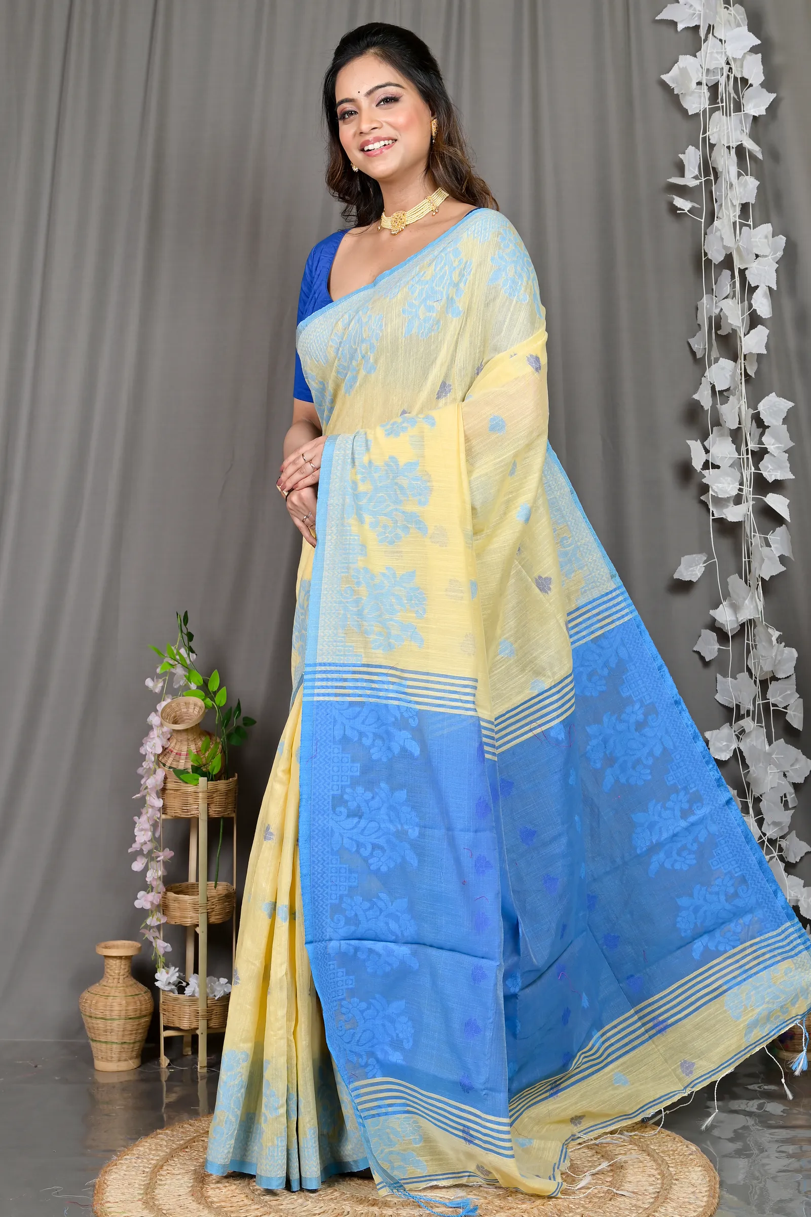 DipDiya Cotton Blended Yellow Blue Parup Handloom Heritage Handloom Sarees