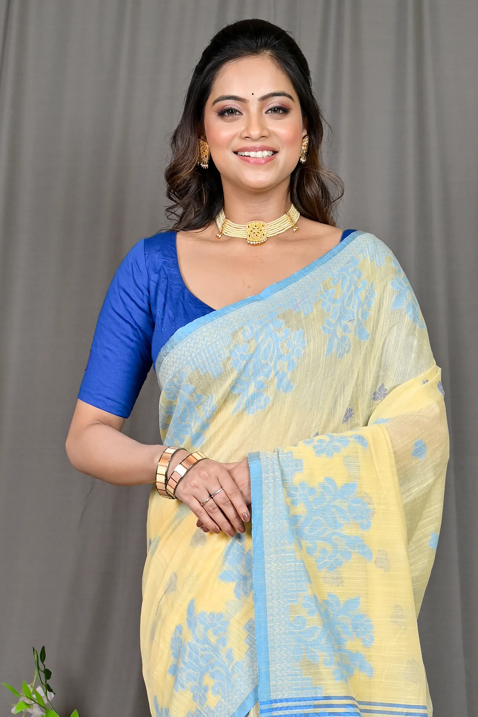 DipDiya Cotton Blended Yellow Blue Parup Handloom Heritage Handloom Sarees