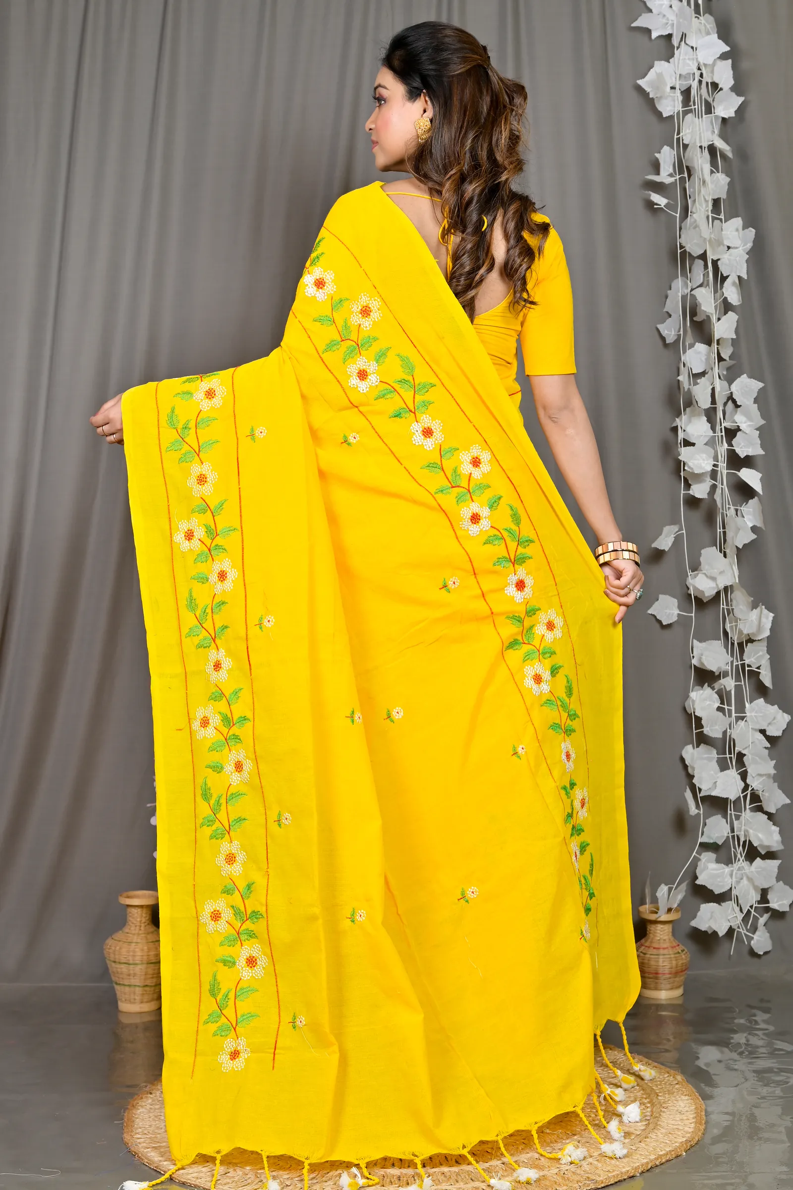DipDiya Cotton Blended Yellow Paraya Classic Bengali Embroidery Handloom sarees
