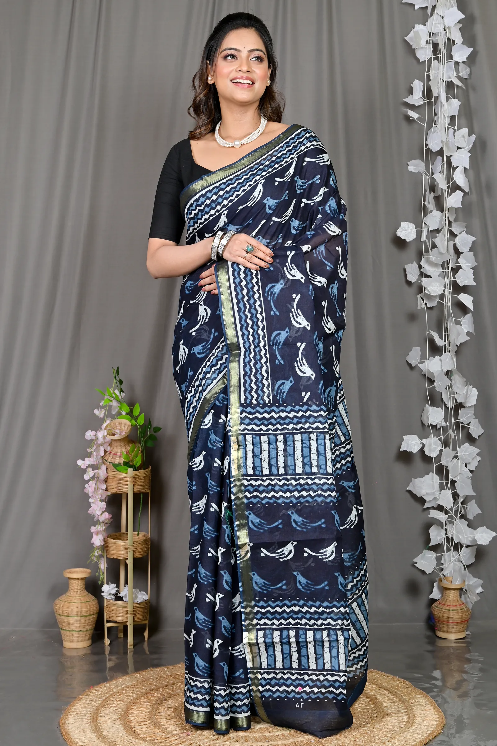 DipDiya Cotton Blue White Soumava Crafted in Bengal Printed Handloom Sarees