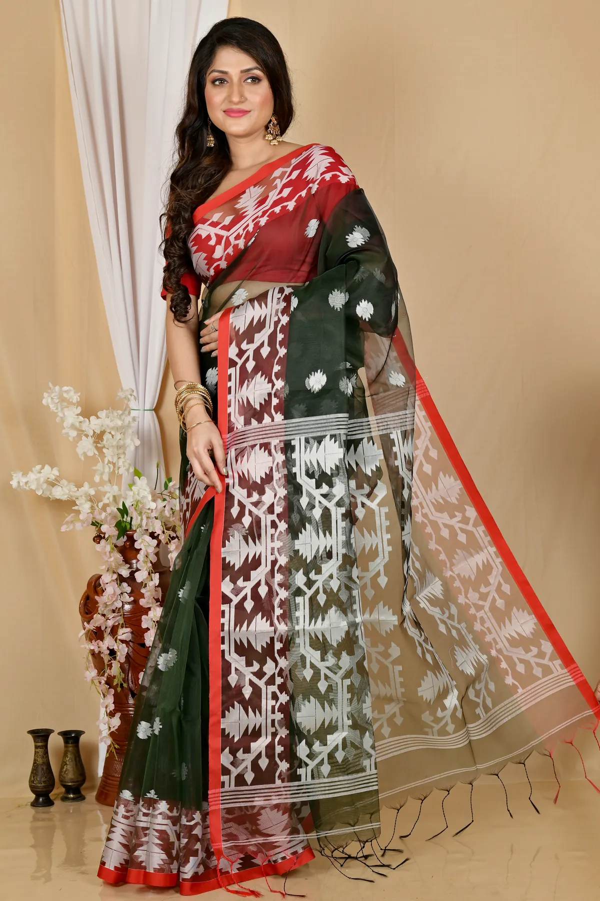 DipDiya Cotton Bottle Green Monimal Elegant by Tradition Muslin sarees