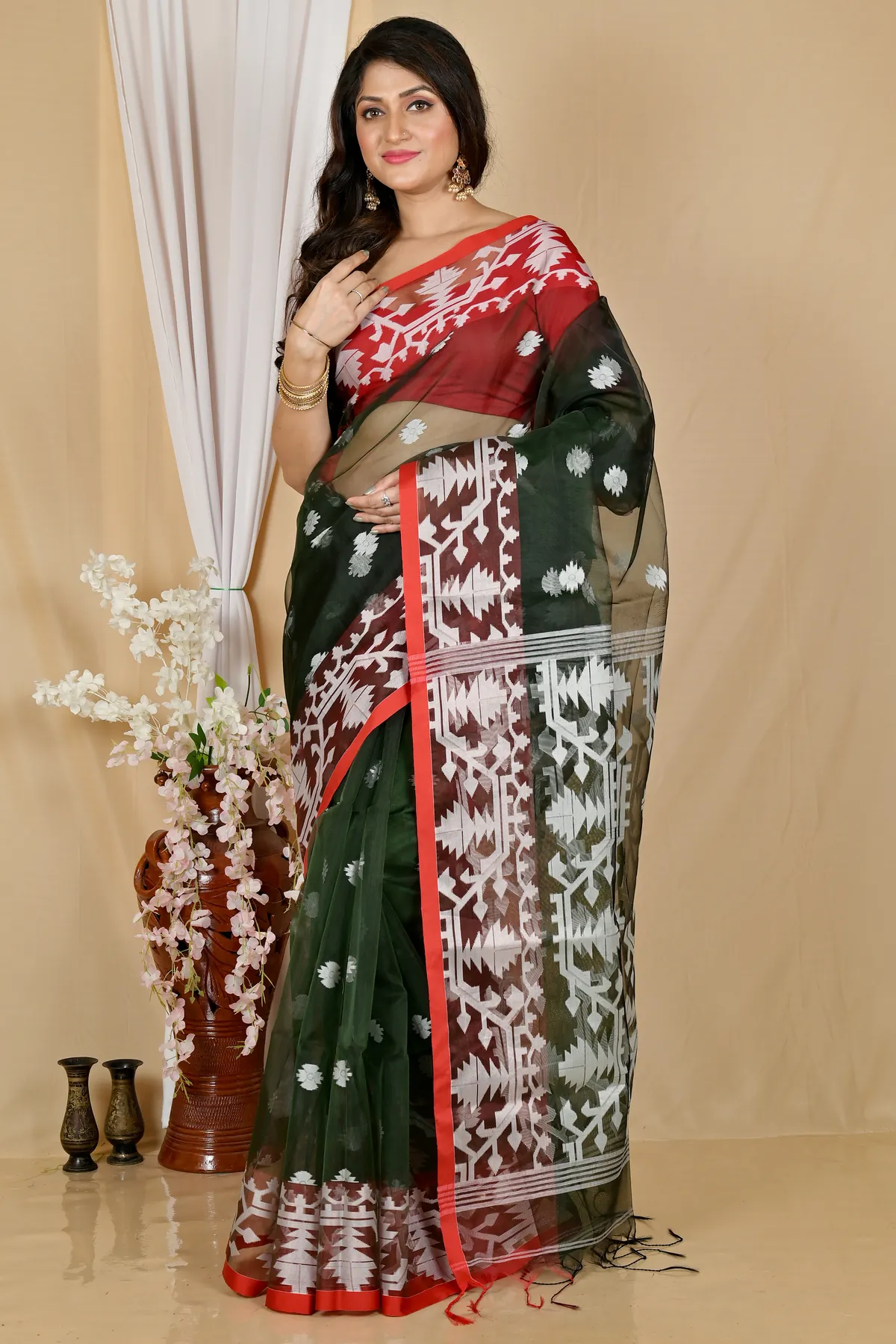 DipDiya Cotton Bottle Green Monimal Elegant by Tradition Muslin sarees