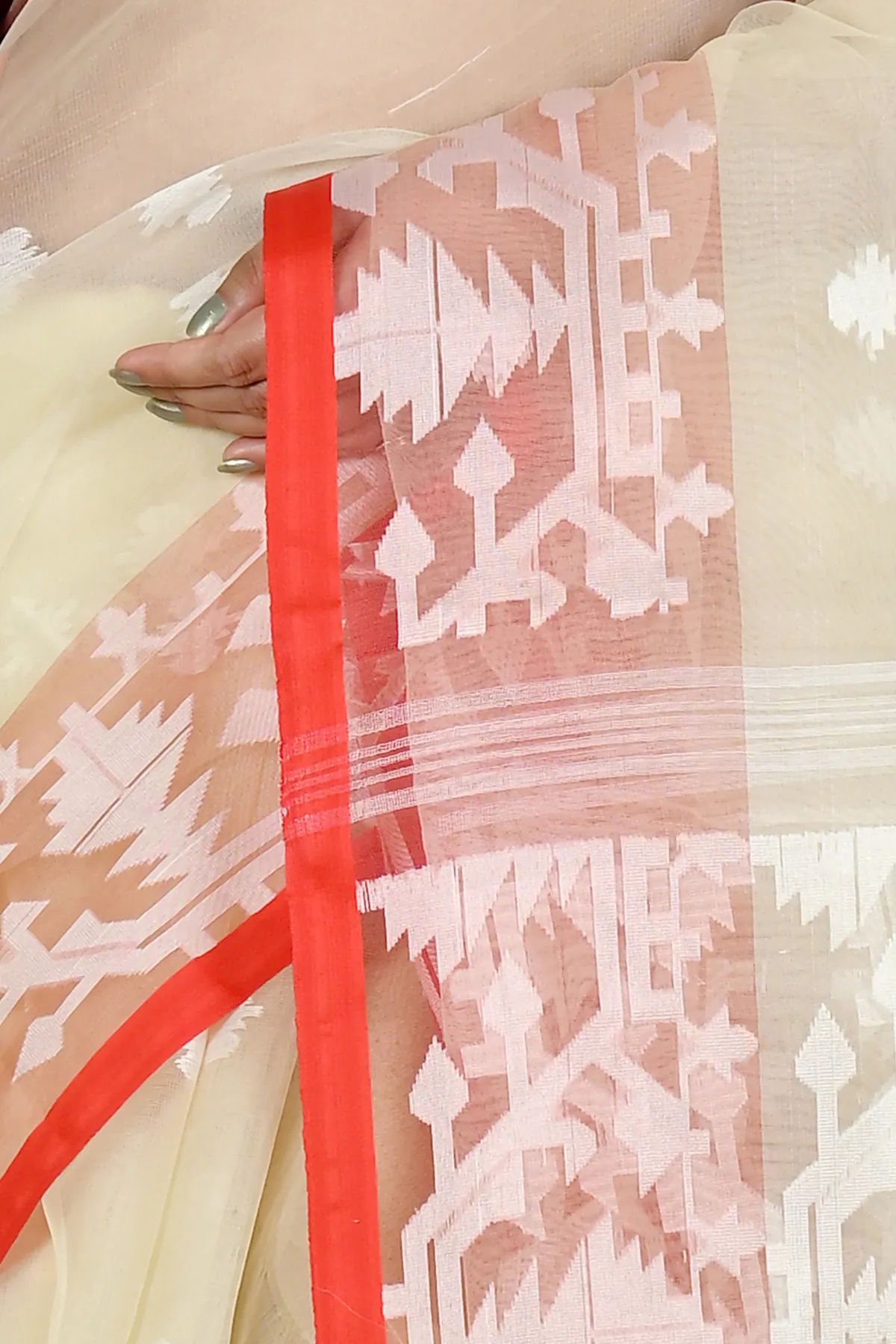 DipDiya Cotton Cream Monimal Effortless Tradition Muslin sarees