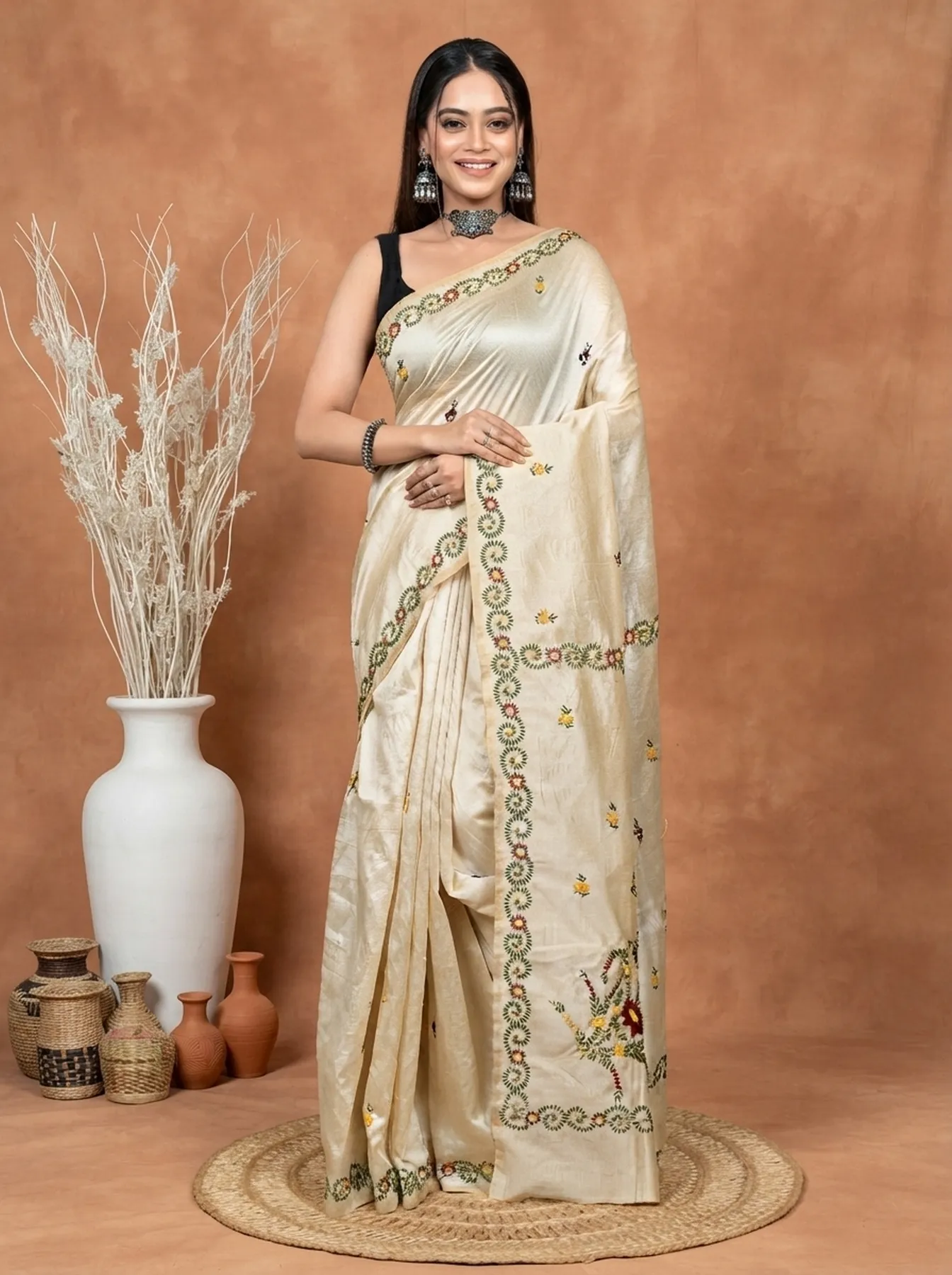 DipDiya Cotton Cream Varitikath Heritage of Bengali Kantha Stitch Sarees