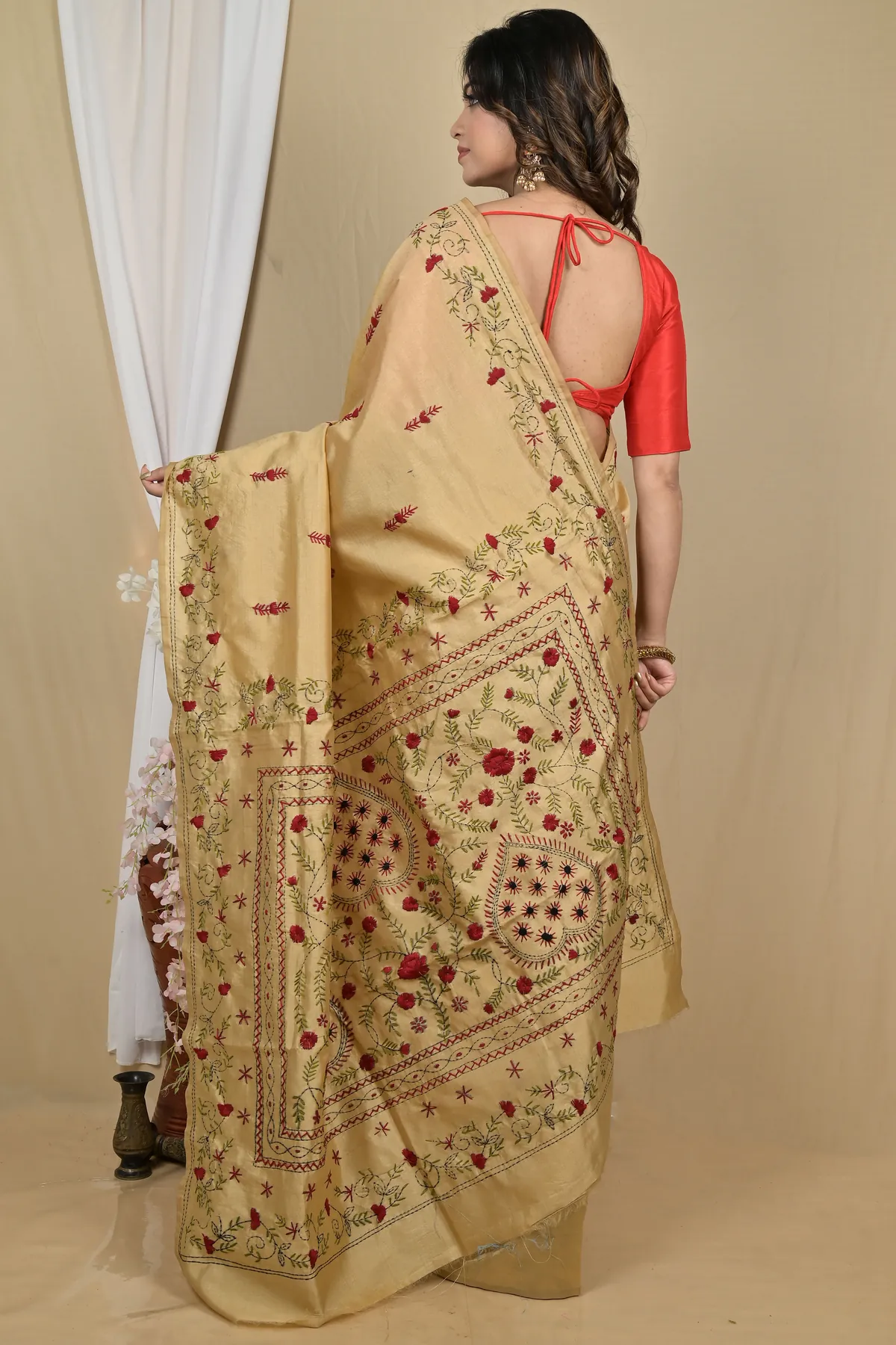 DipDiya Cotton Golden Piaja Traditional Elegance Kantha Stitch Sarees
