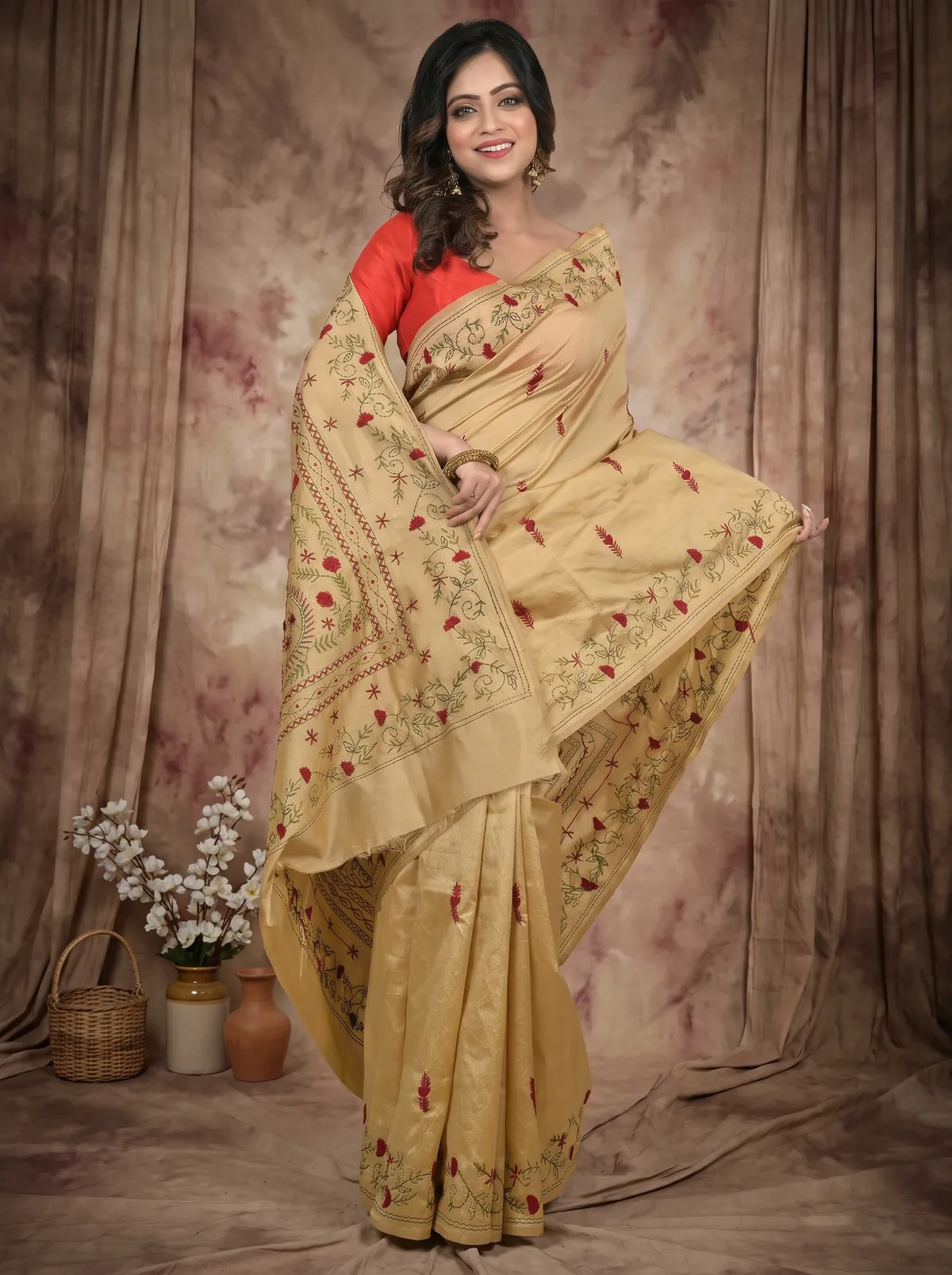 DipDiya Cotton Golden Piaja Traditional Elegance Kantha Stitch Sarees