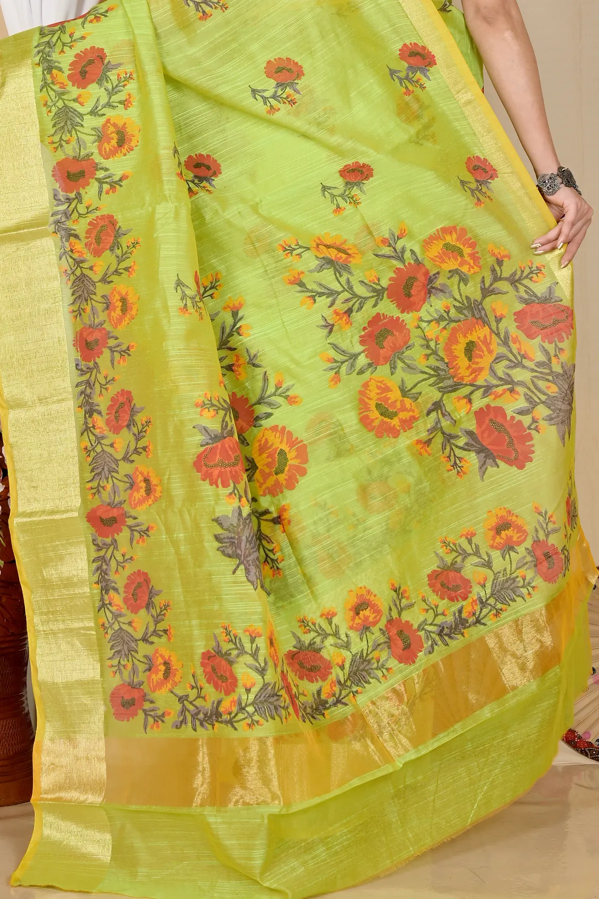 DipDiya Cotton Green Narme Pure Bengali Grace Printed Handloom Sarees