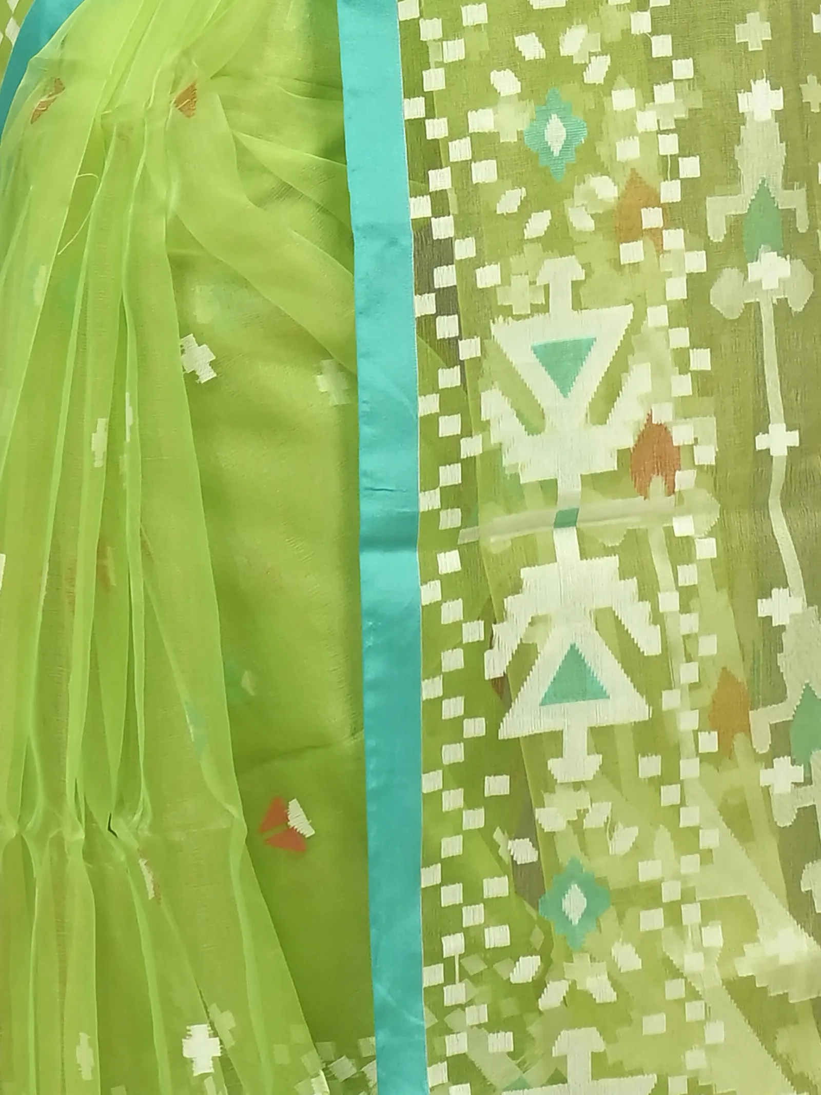 DipDiya Cotton Green Nopvi Bengali Heritage Muslin sarees
