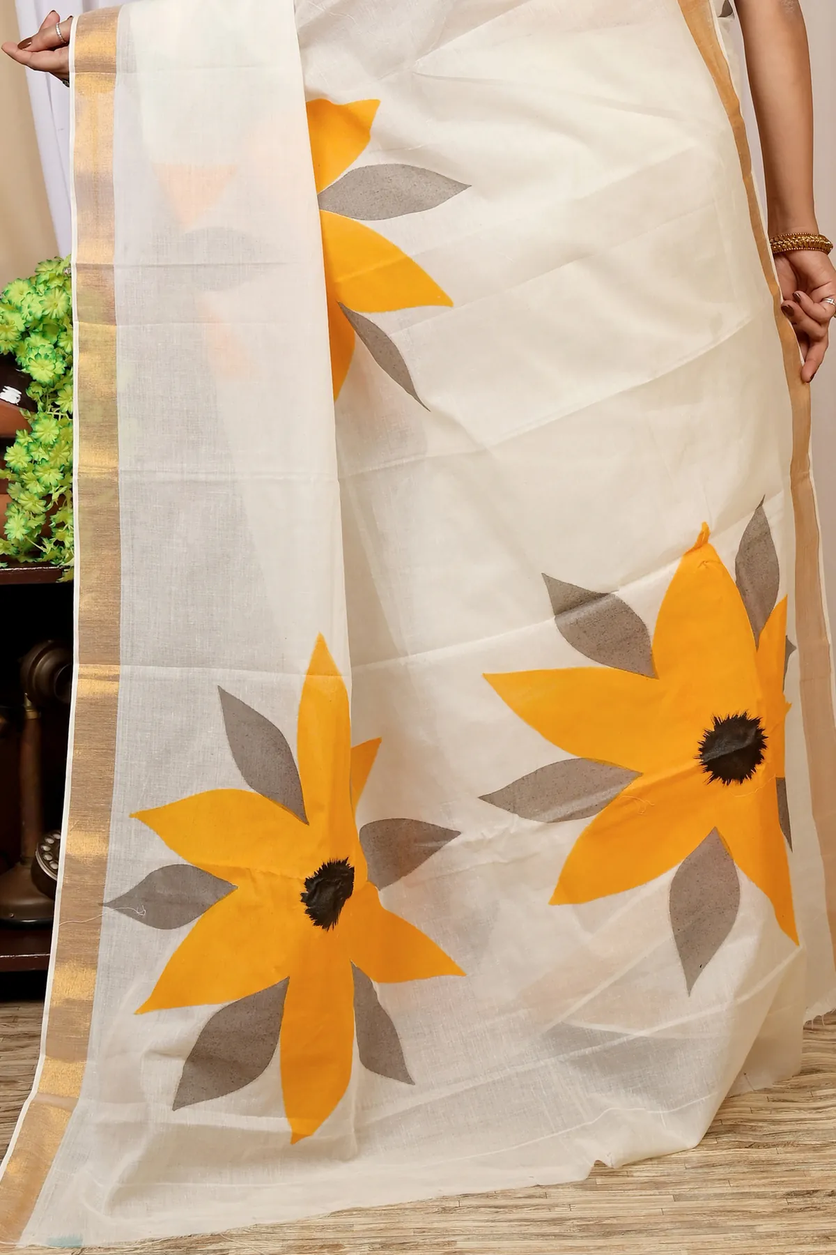 DipDiya Cotton Multi Color Hataka Bengal in Every Threads Hand Painted Sarees